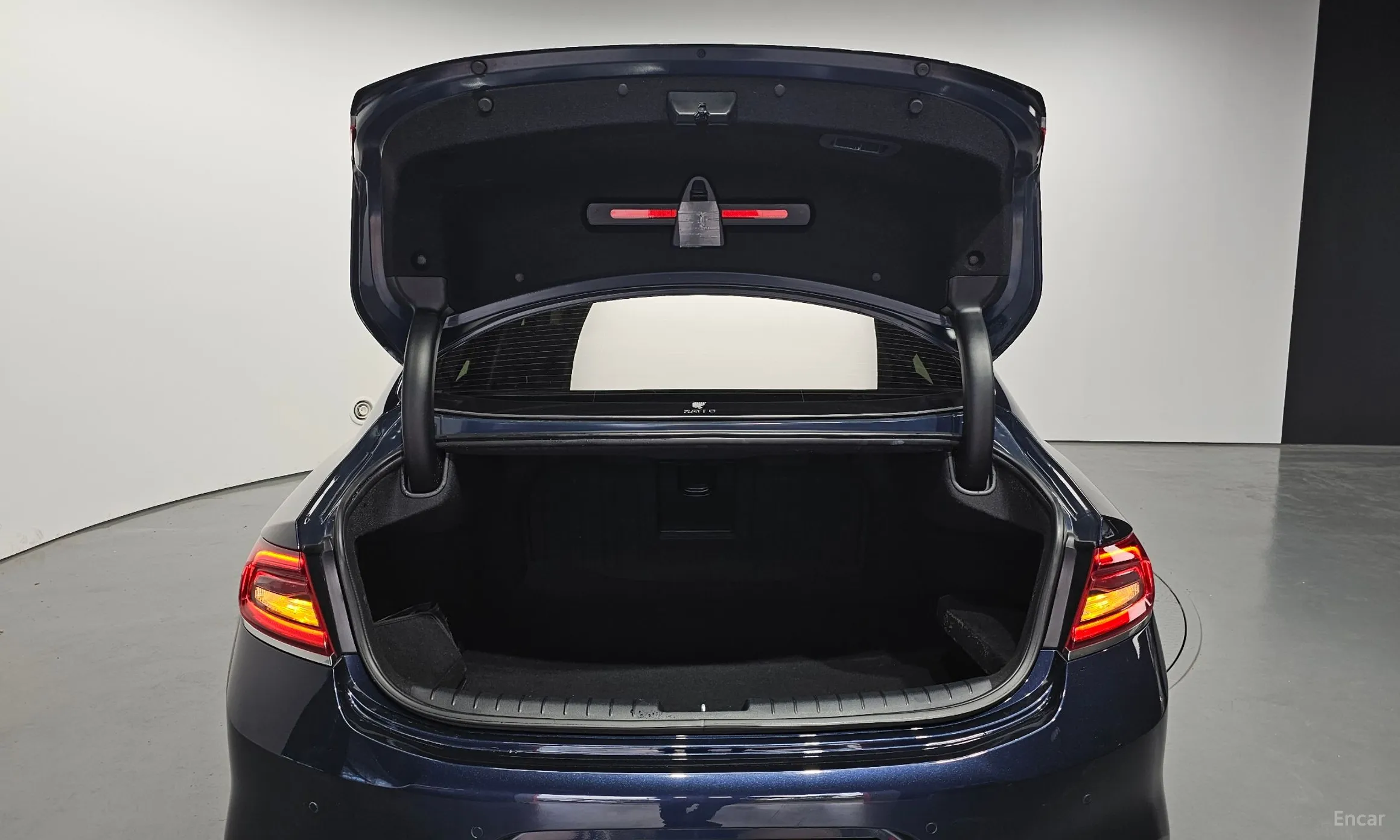 Hyundai Grandeur IG превью 20