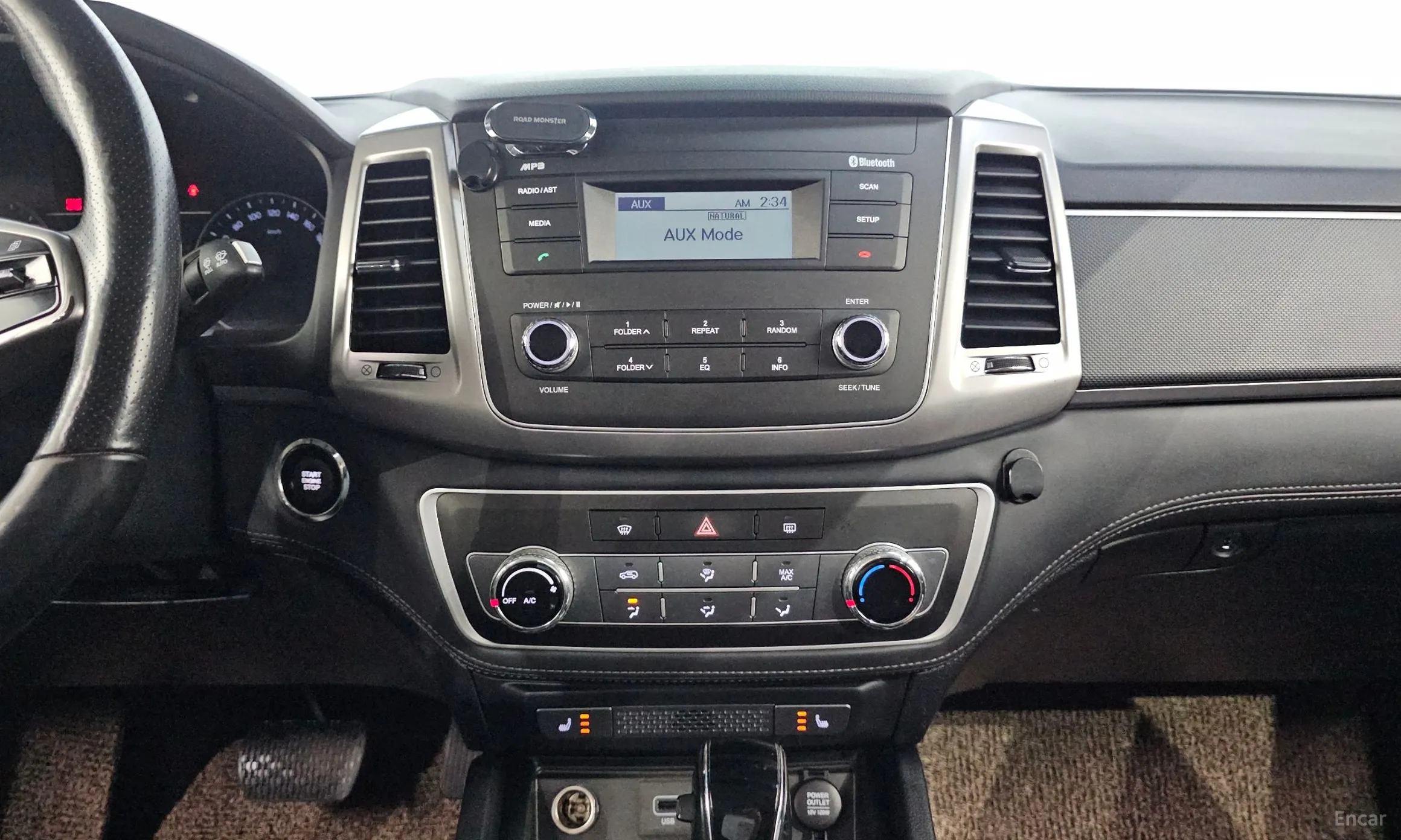 KG Mobility (SsangYong) Rexton Sports превью 13