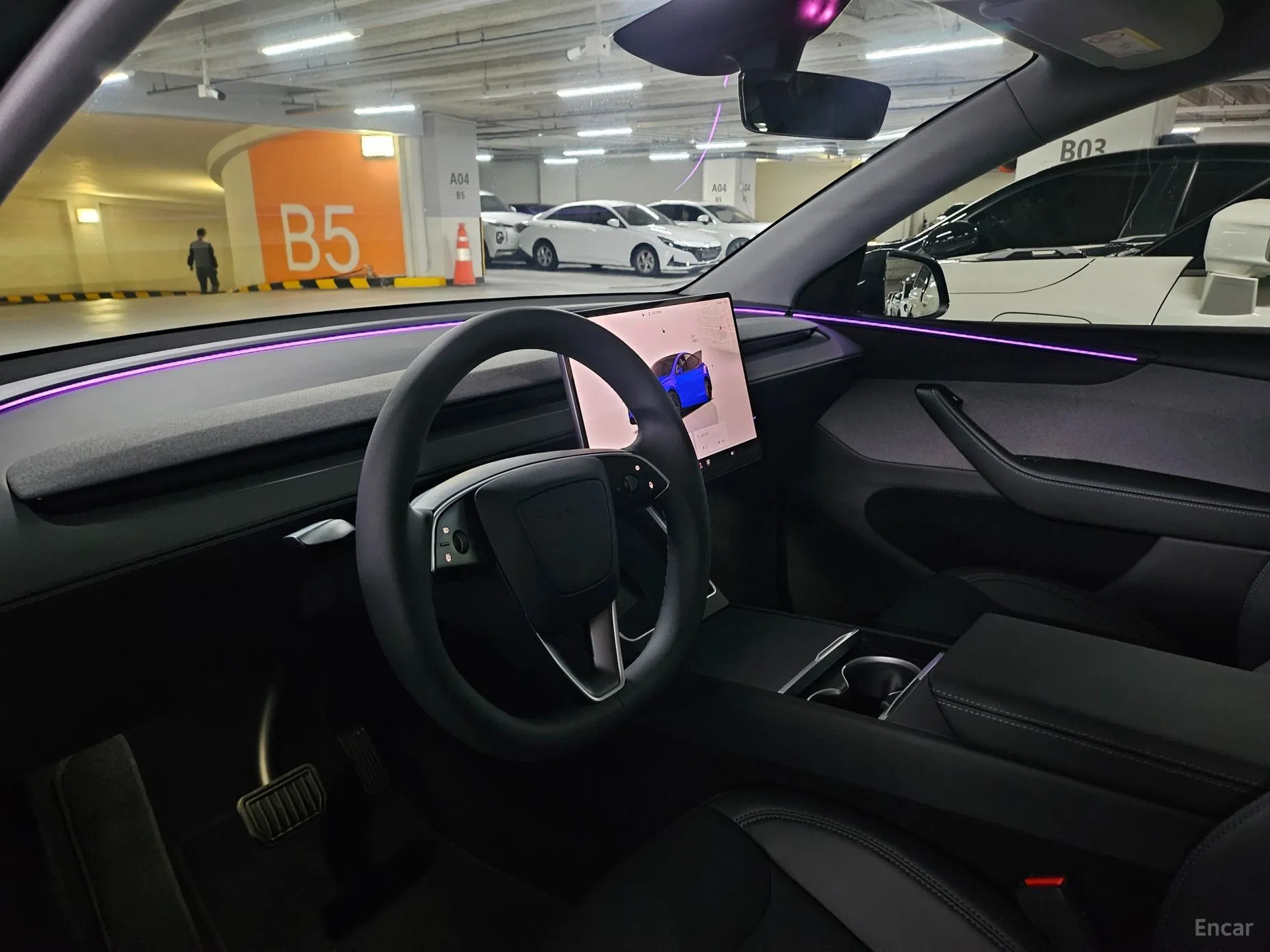 Tesla Model Y превью 14