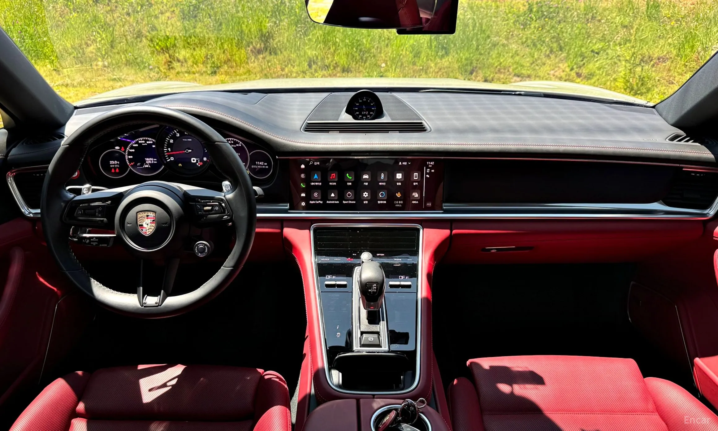 Porsche Panamera (971) превью 12