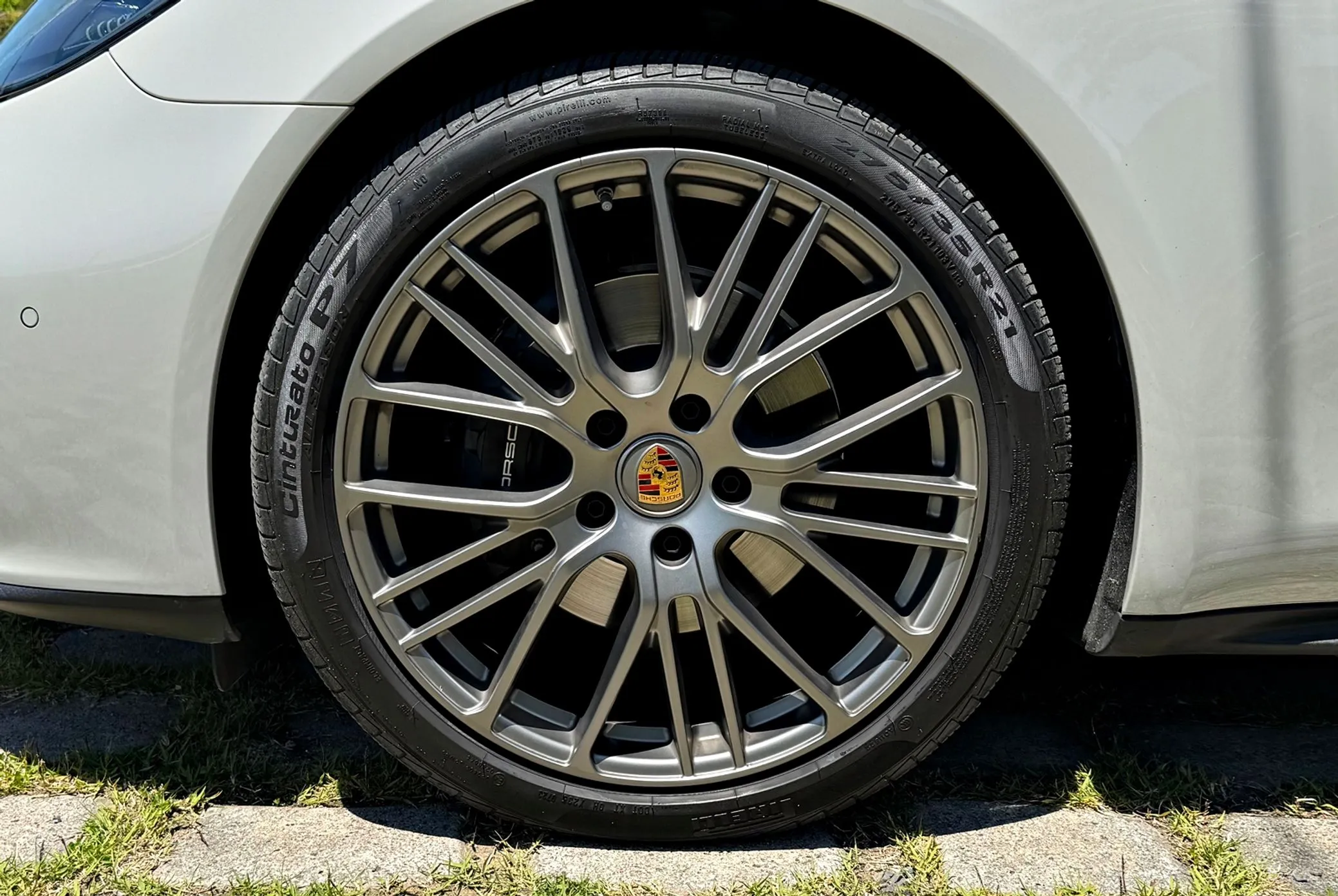 Porsche Panamera (971) превью 7
