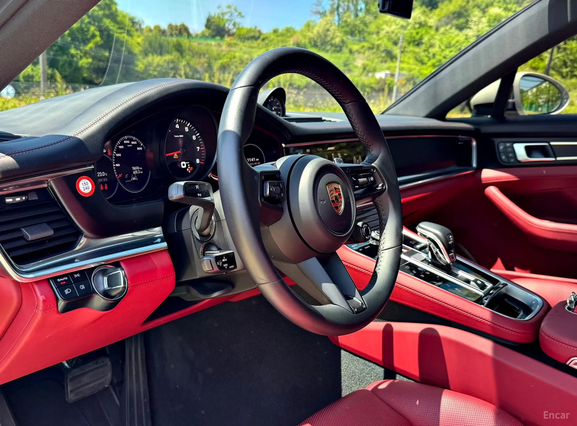 Porsche Panamera (971) превью 9