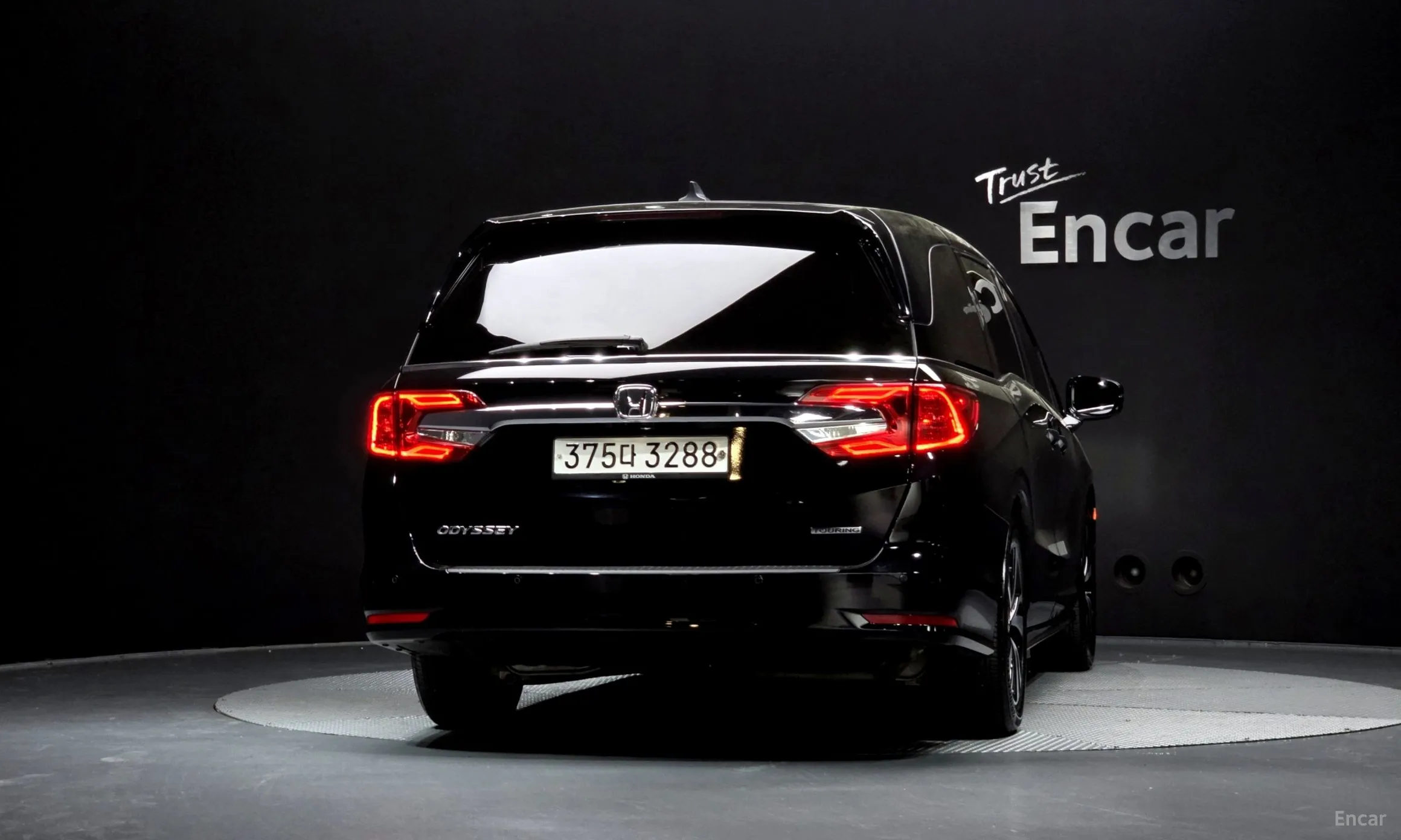 Honda Odyssey превью 4