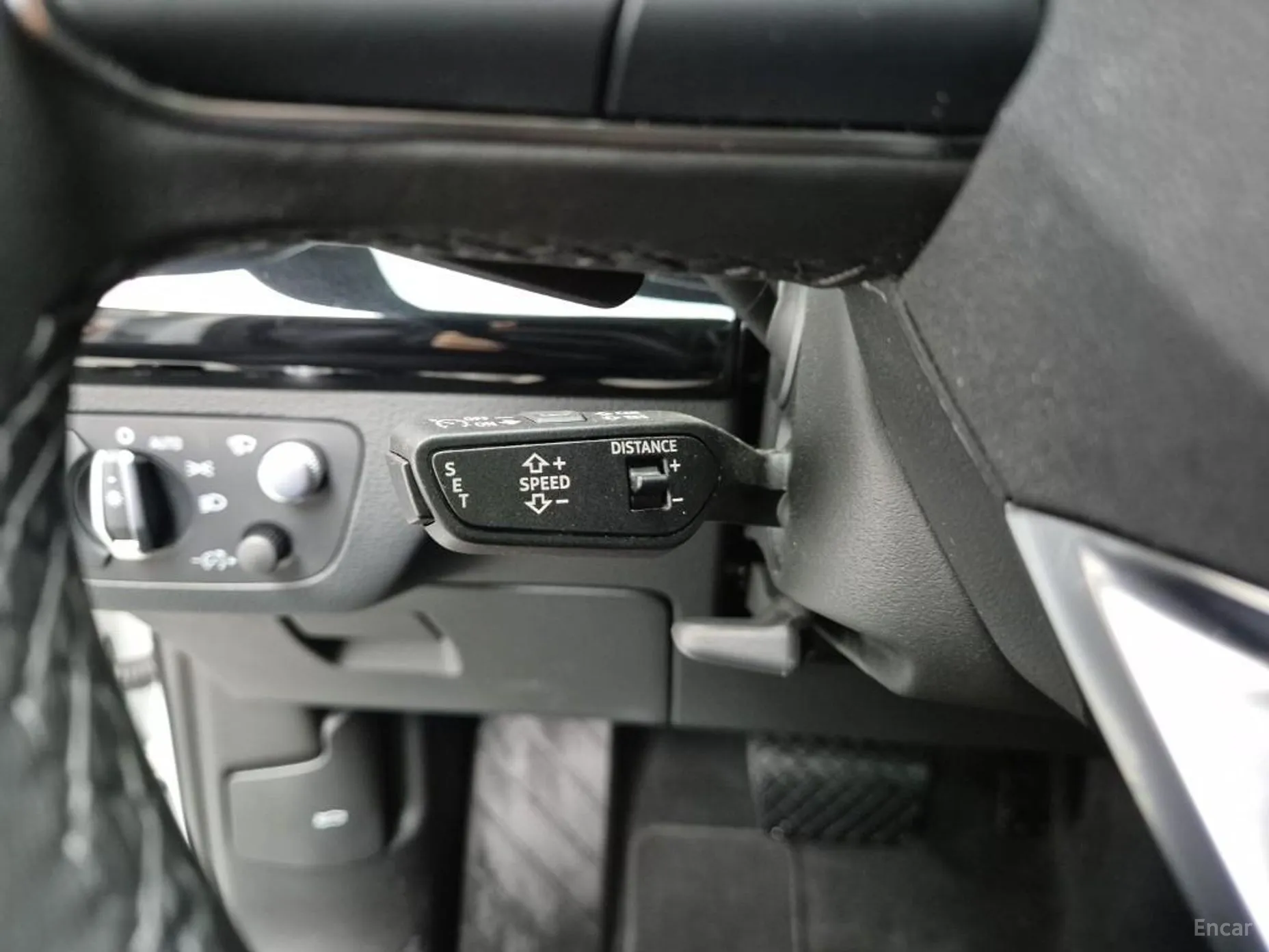 Audi Q5 (FY) превью 14