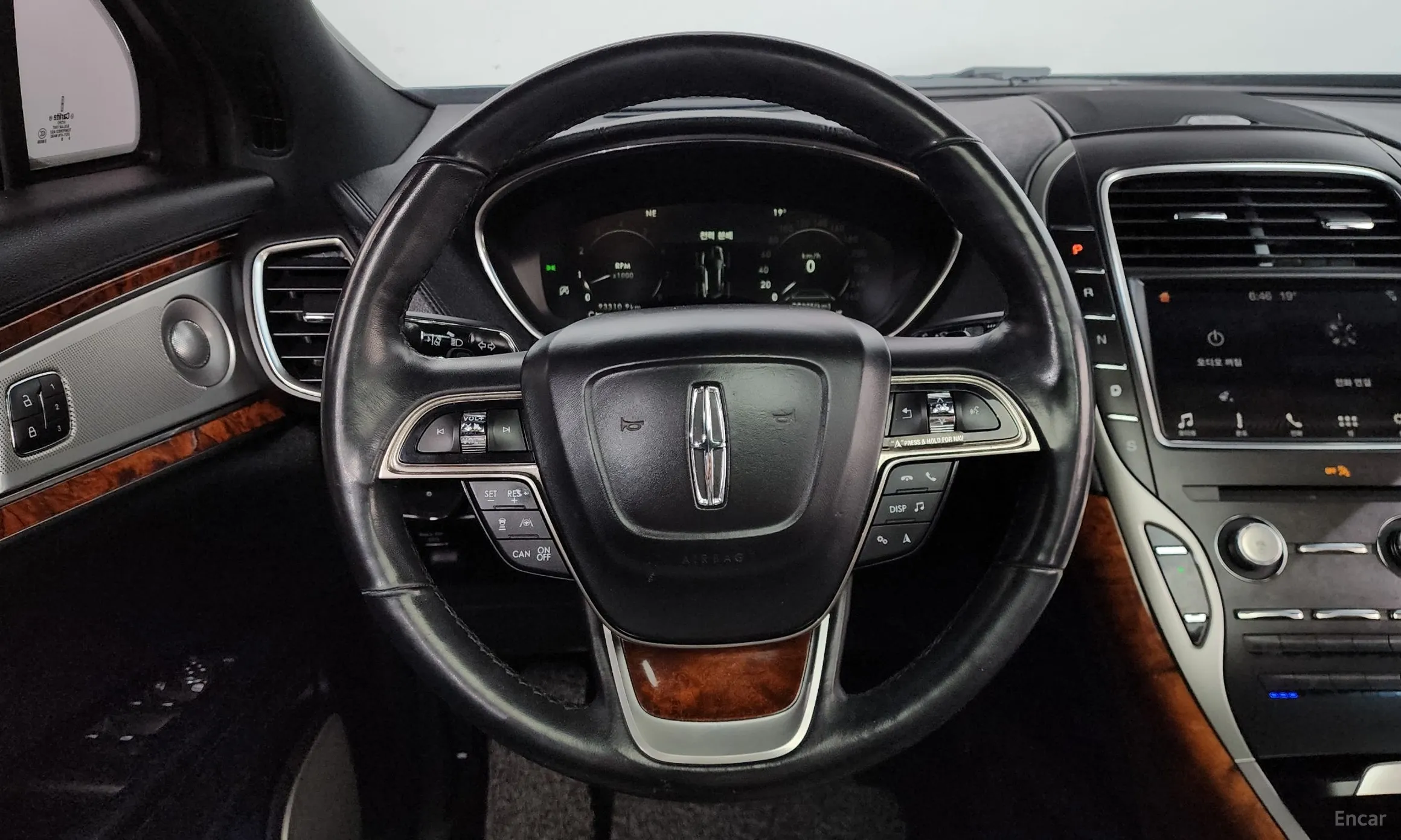 Lincoln Nautilus Gen 1 превью 12