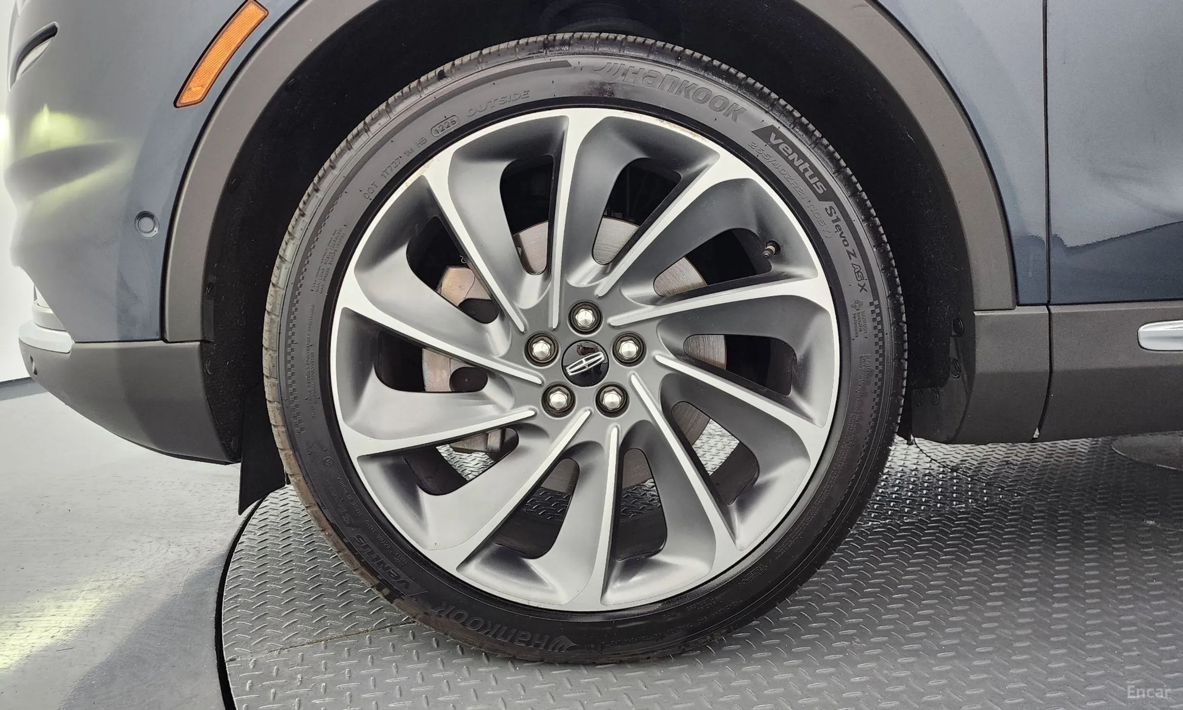 Lincoln Nautilus Gen 1 превью 5