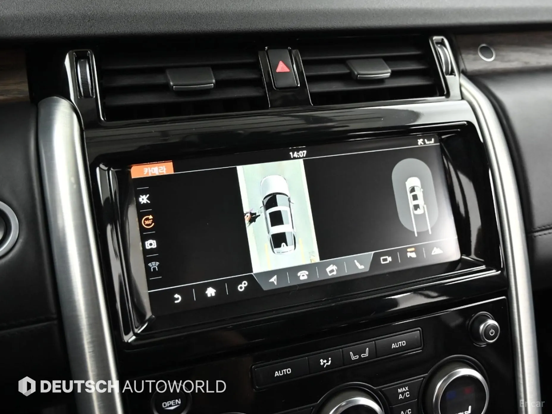 Land Rover Discovery 5 превью 15