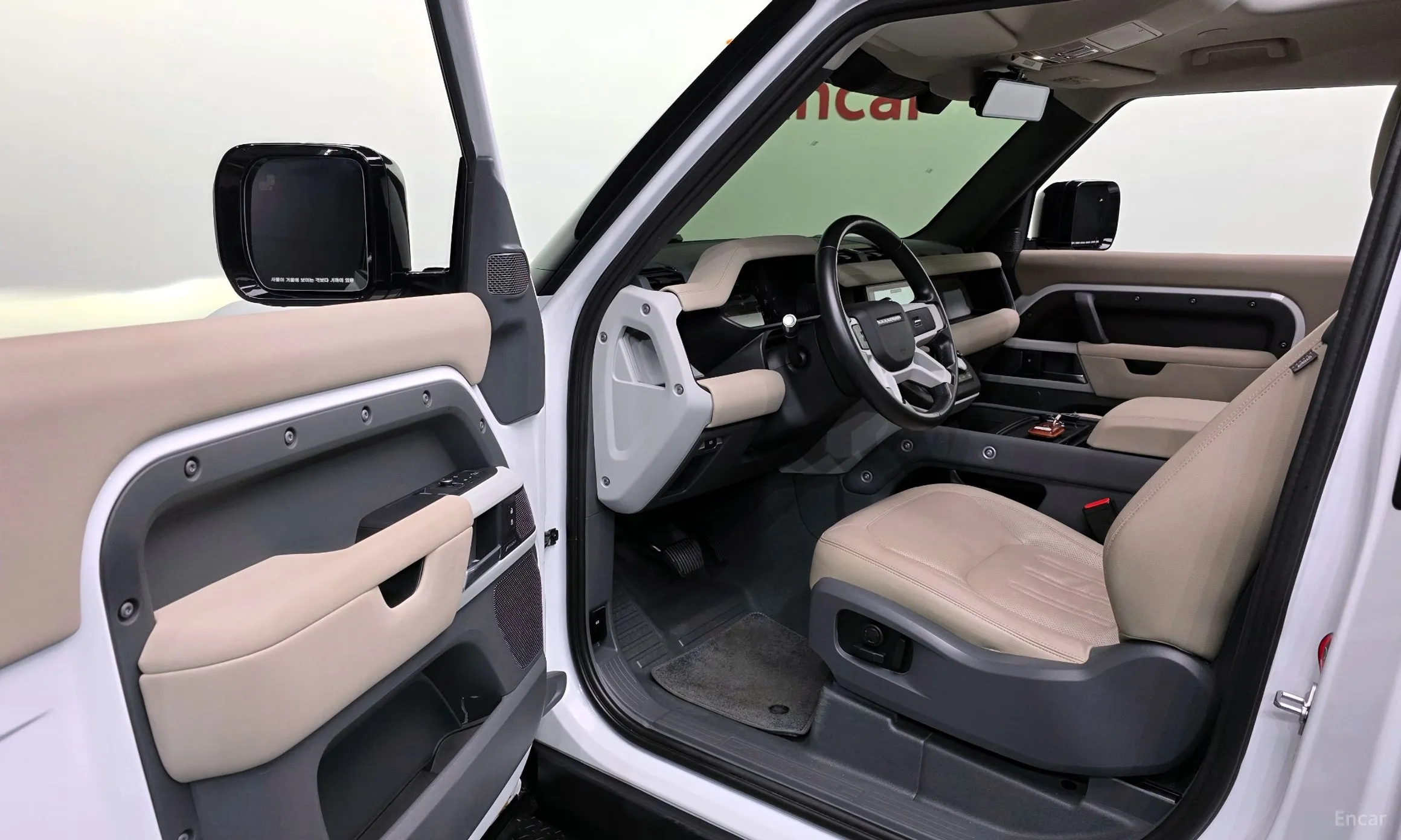 Land Rover Defender (L663) превью 10
