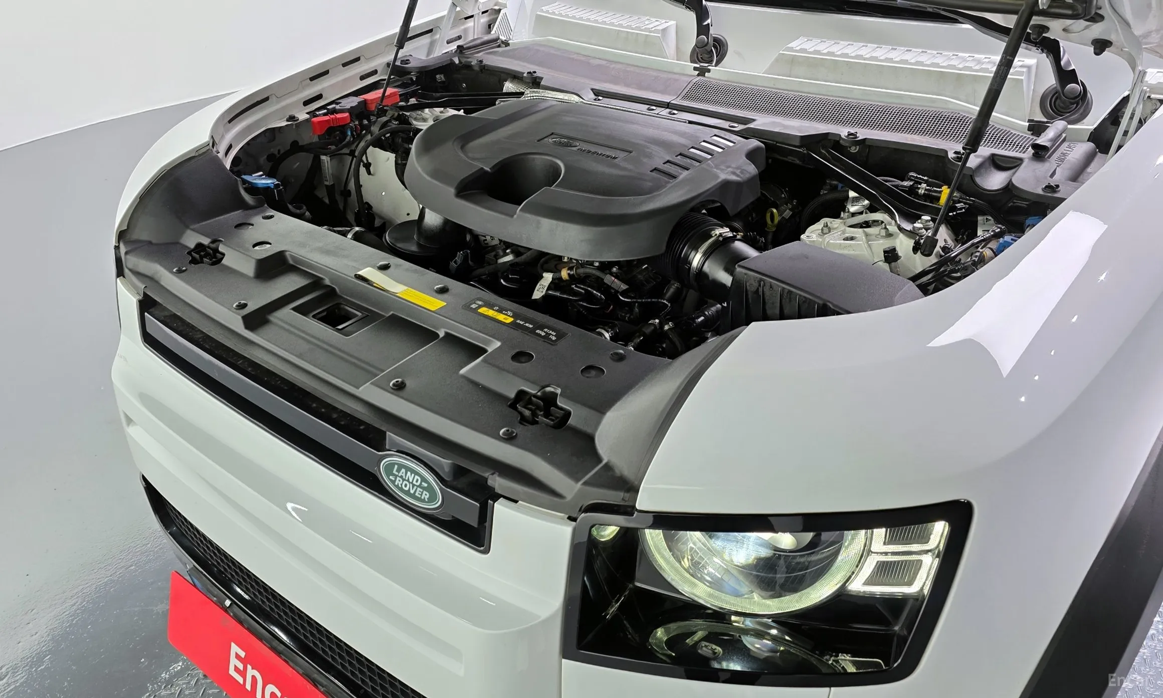 Land Rover Defender (L663) превью 6