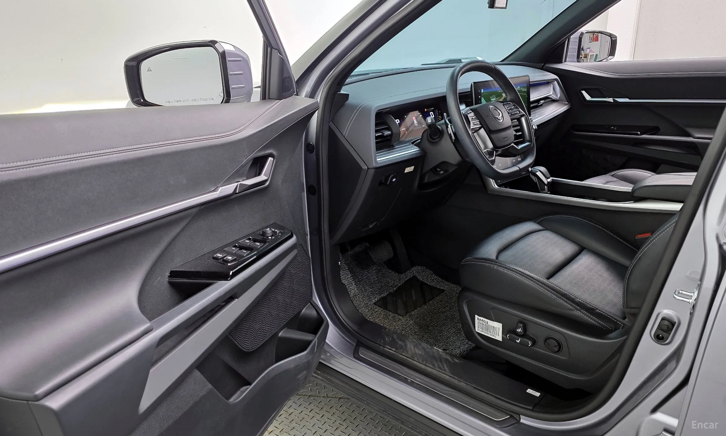 KG Mobility (SsangYong) Torres превью 10