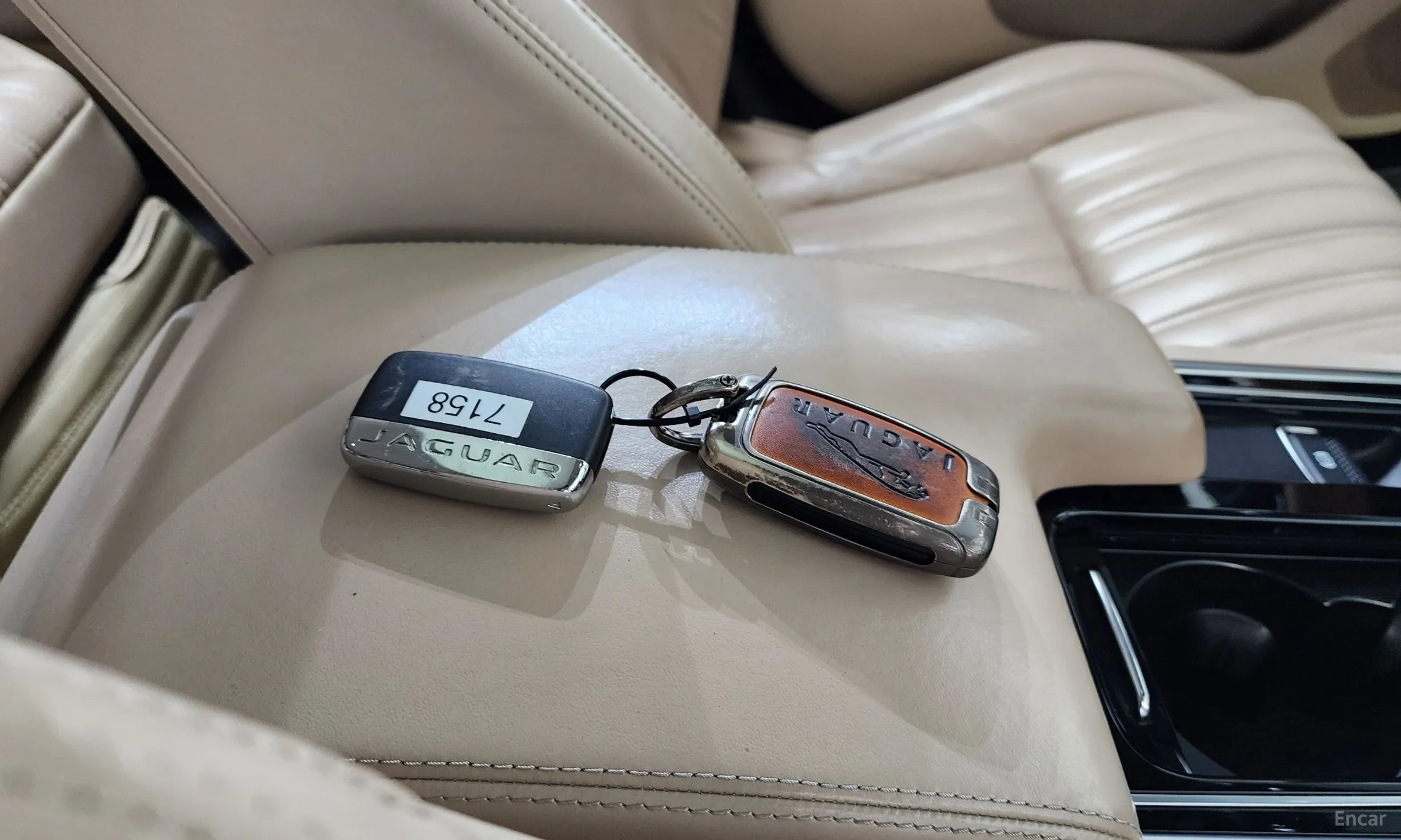 Jaguar XF (x260) превью 16