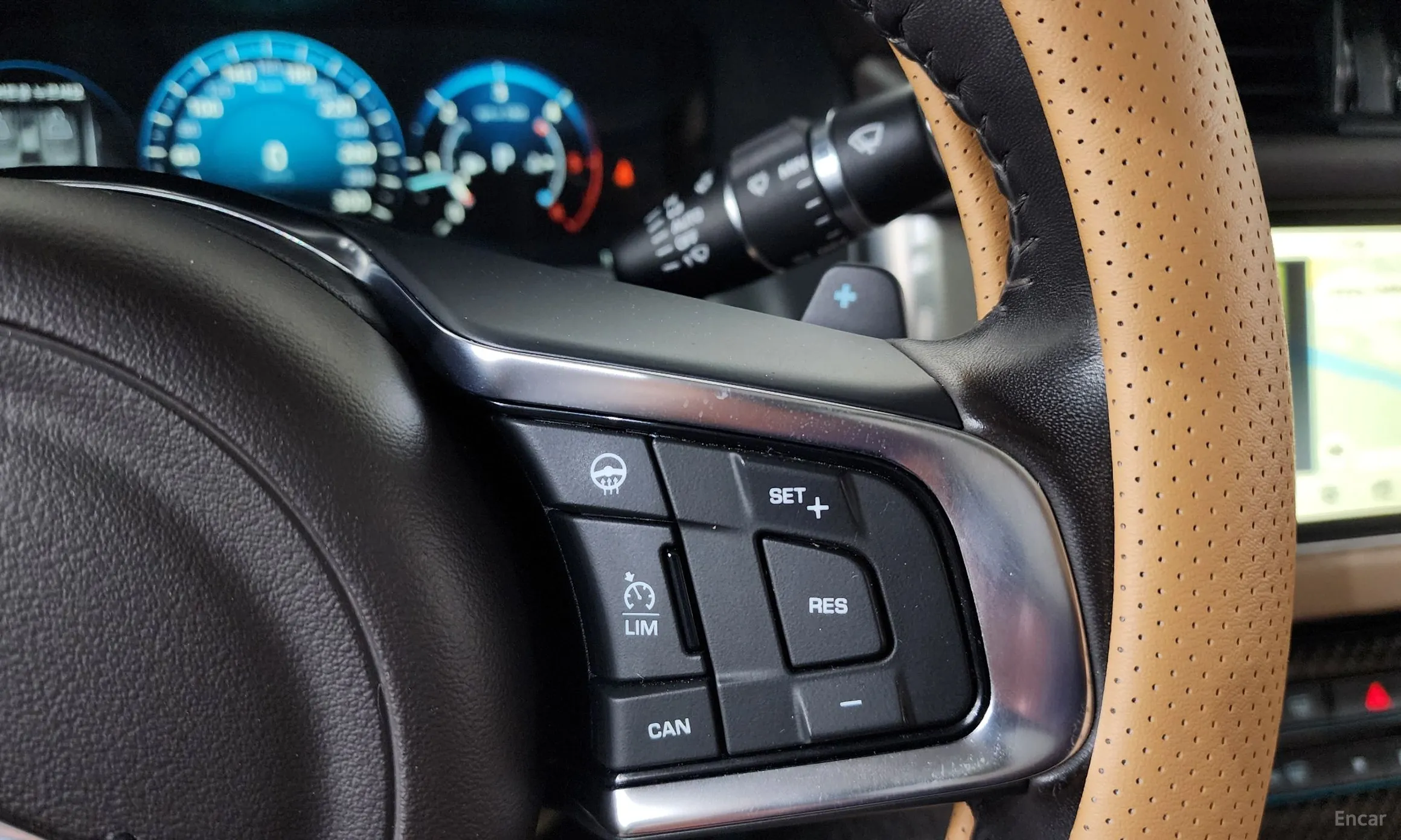 Jaguar XF (x260) превью 17