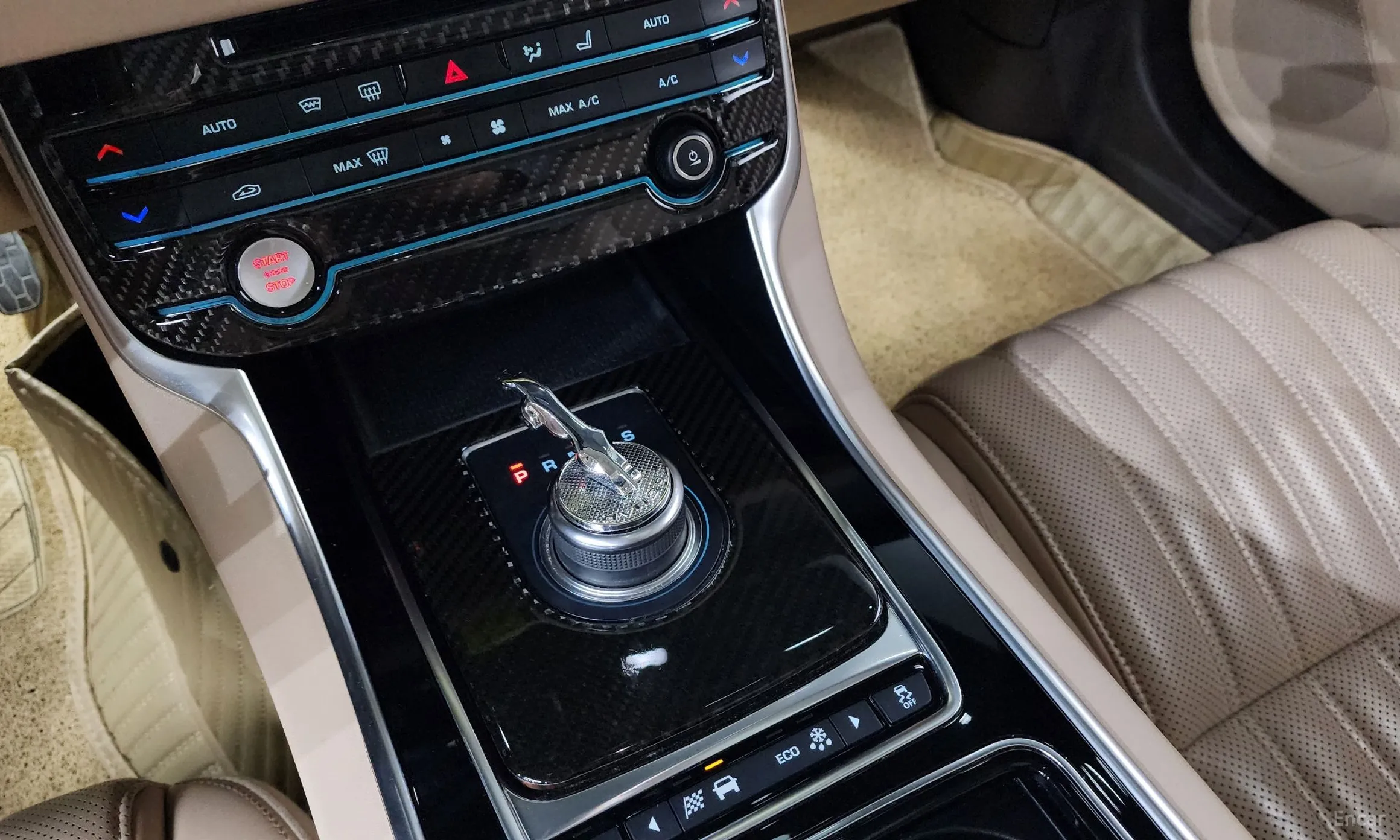 Jaguar XF (x260) превью 9