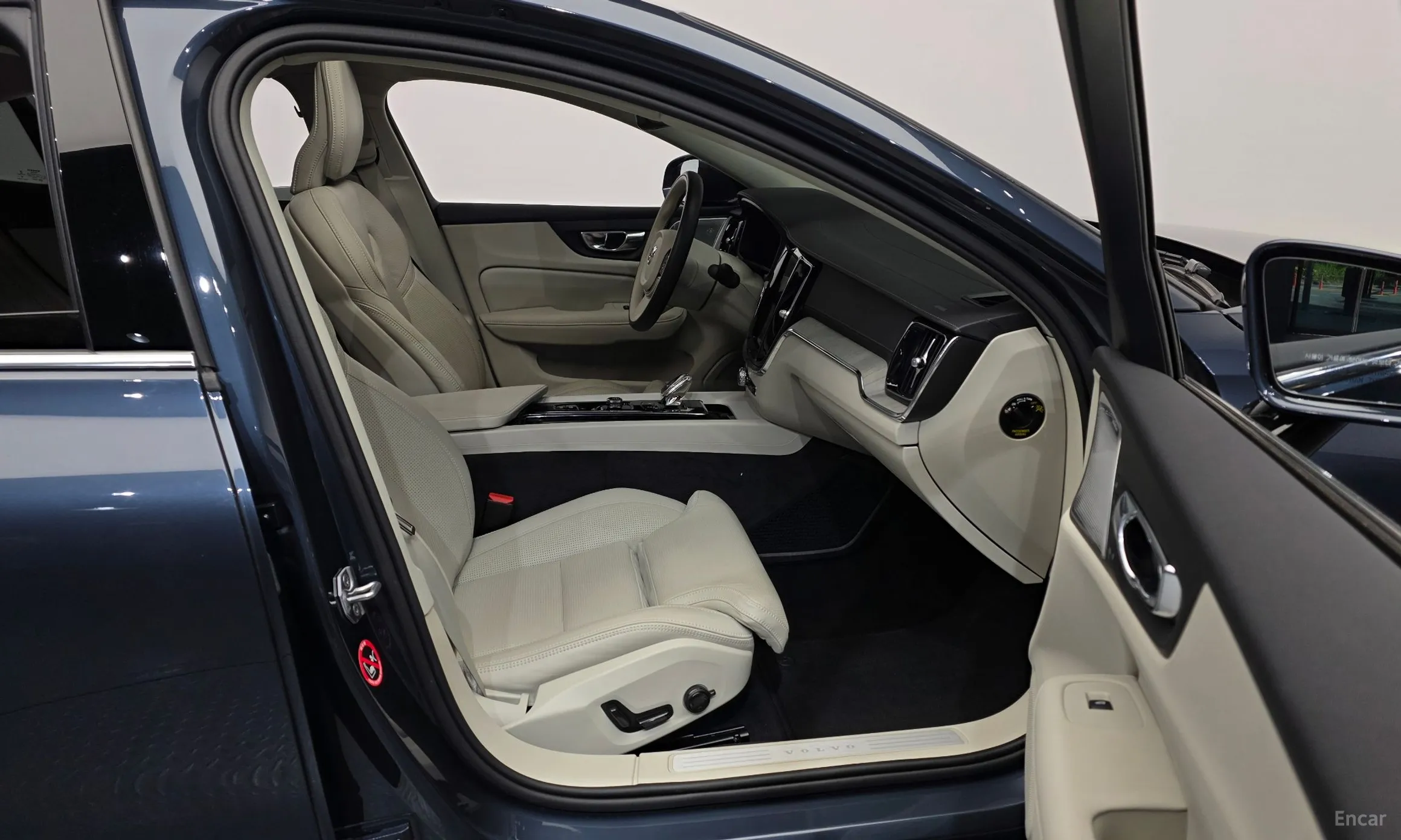 Volvo S60 3rd Generation превью 11