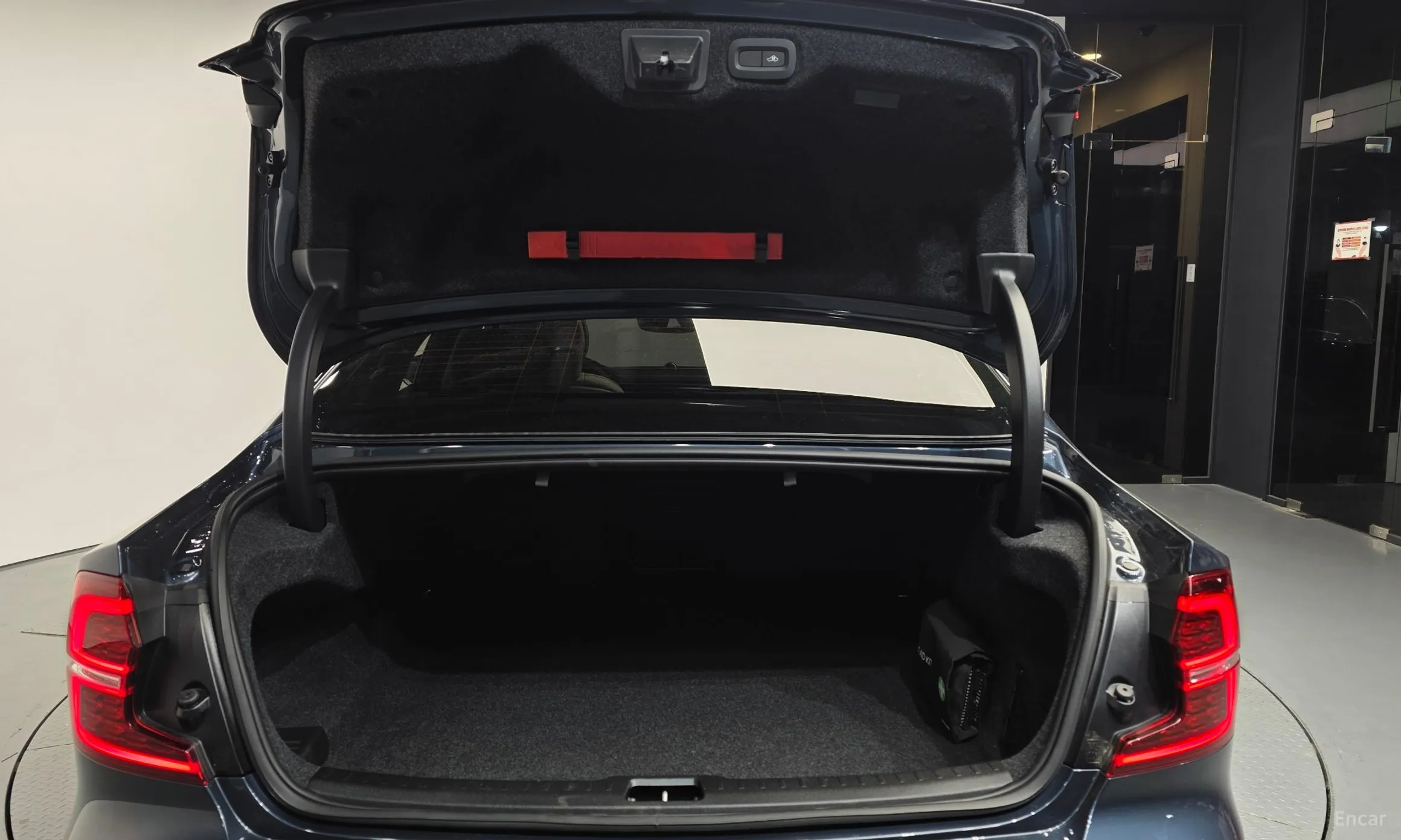 Volvo S60 3rd Generation превью 20