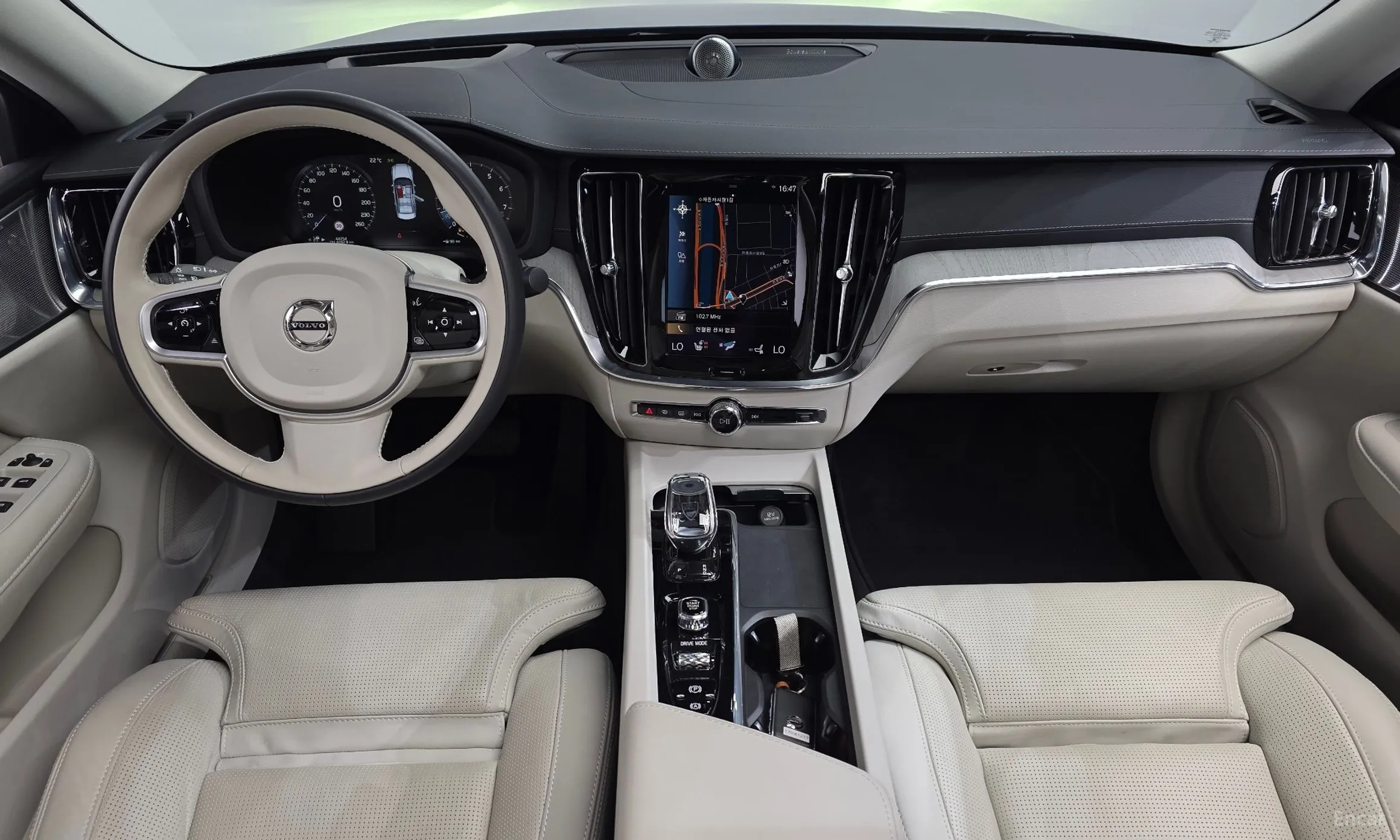 Volvo S60 3rd Generation превью 7
