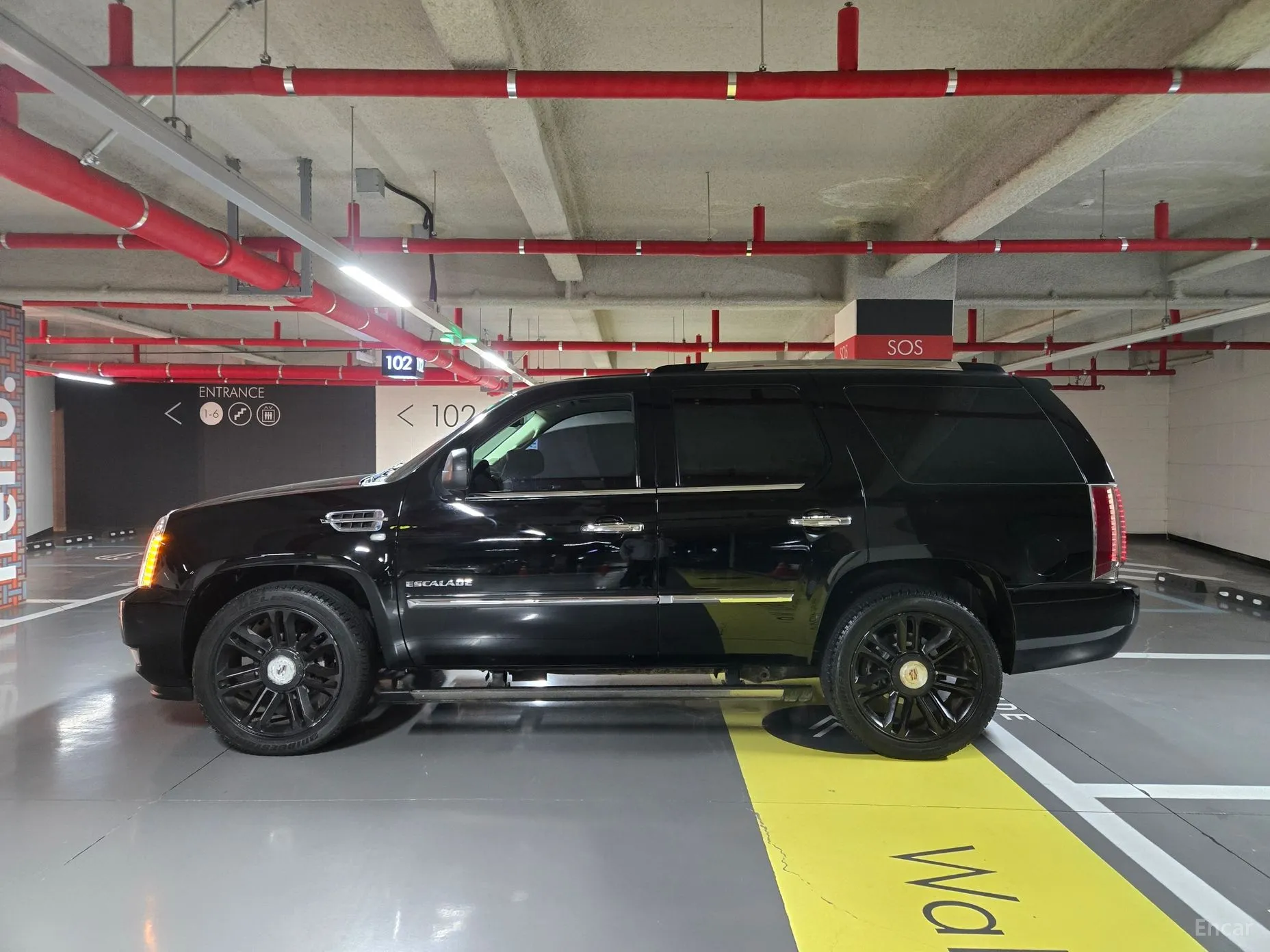 Cadillac Escalade превью 11