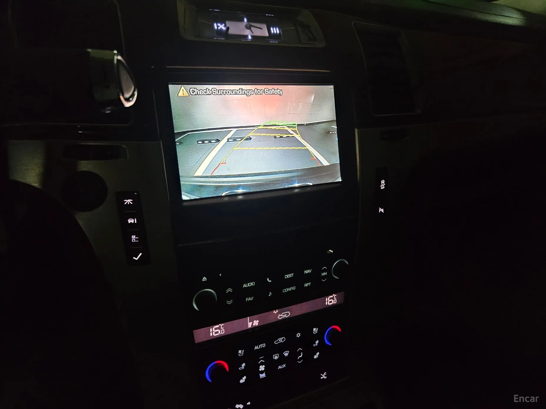 Cadillac Escalade превью 16