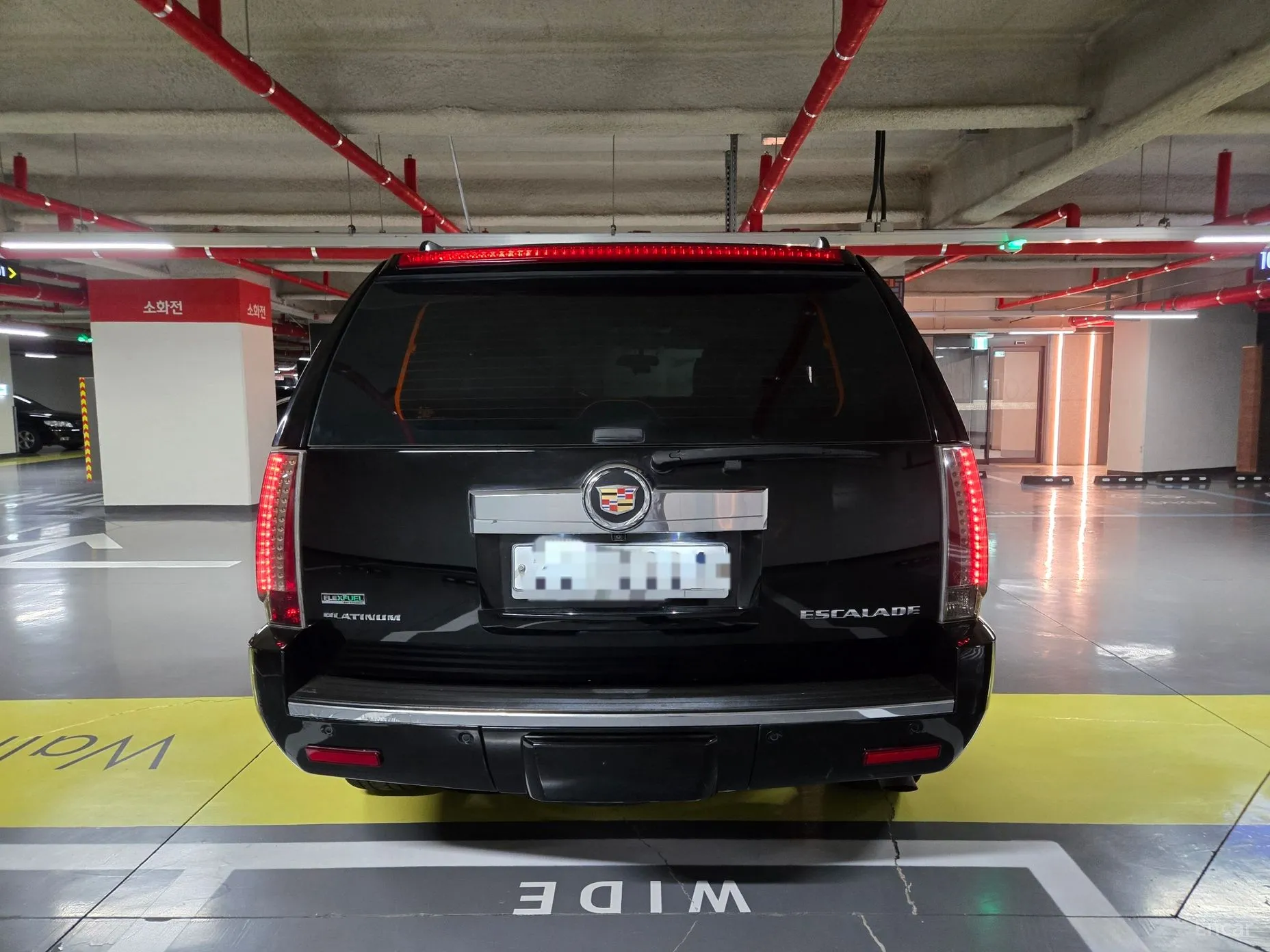 Cadillac Escalade превью 5