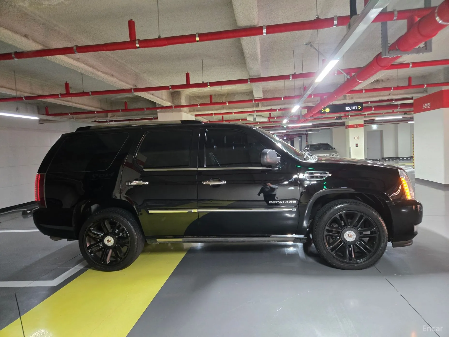 Cadillac Escalade превью 8