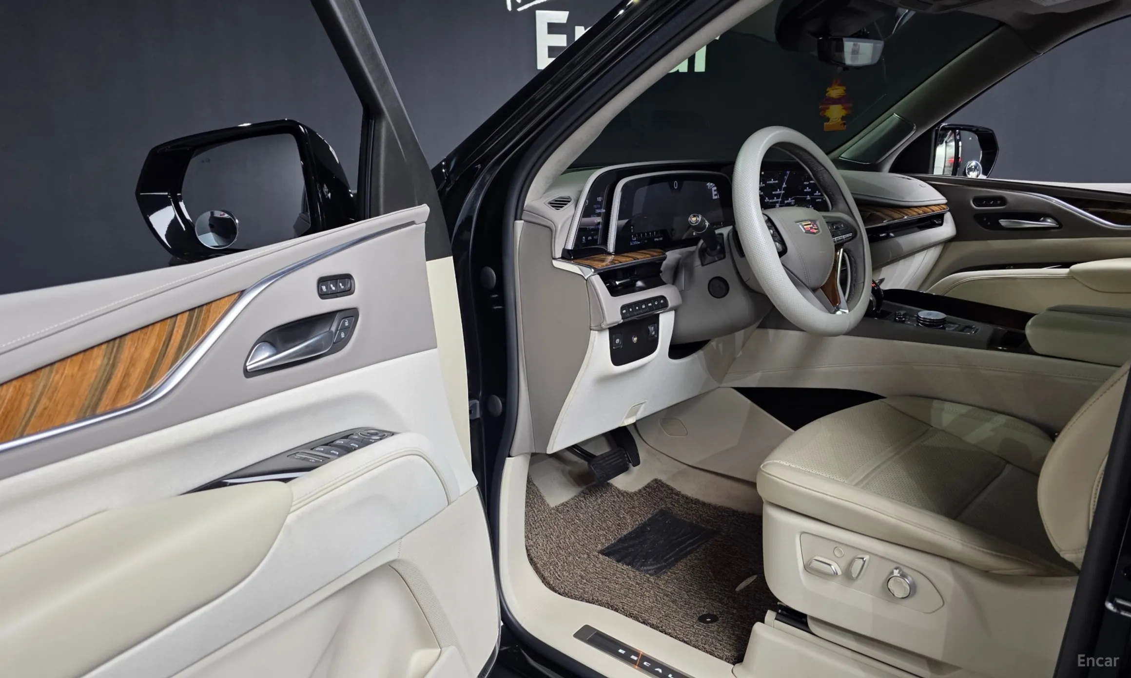 Cadillac Escalade 5th Generation превью 10