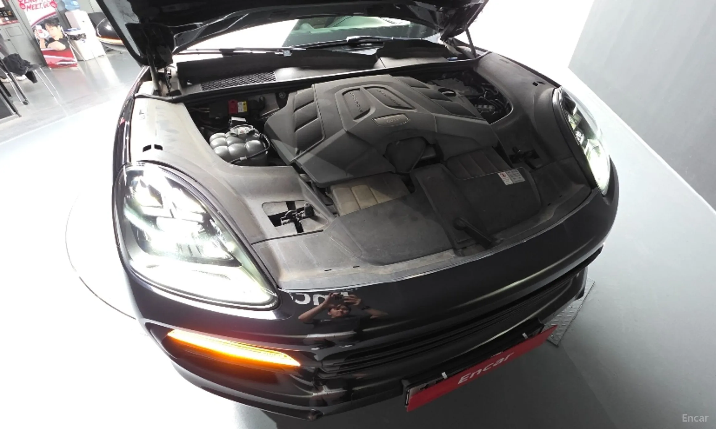 Porsche Cayenne (PO536) превью 6
