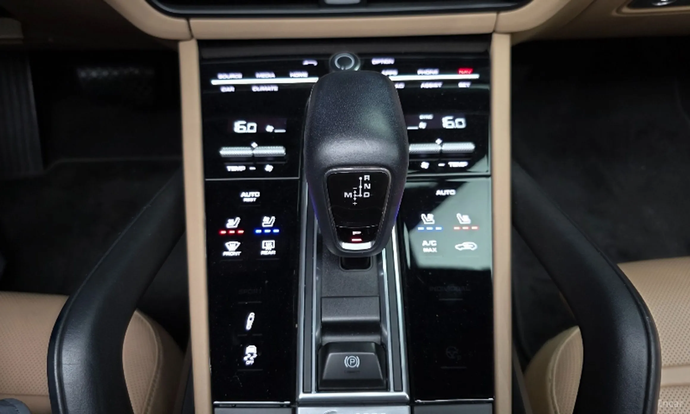 Porsche Cayenne (PO536) превью 9