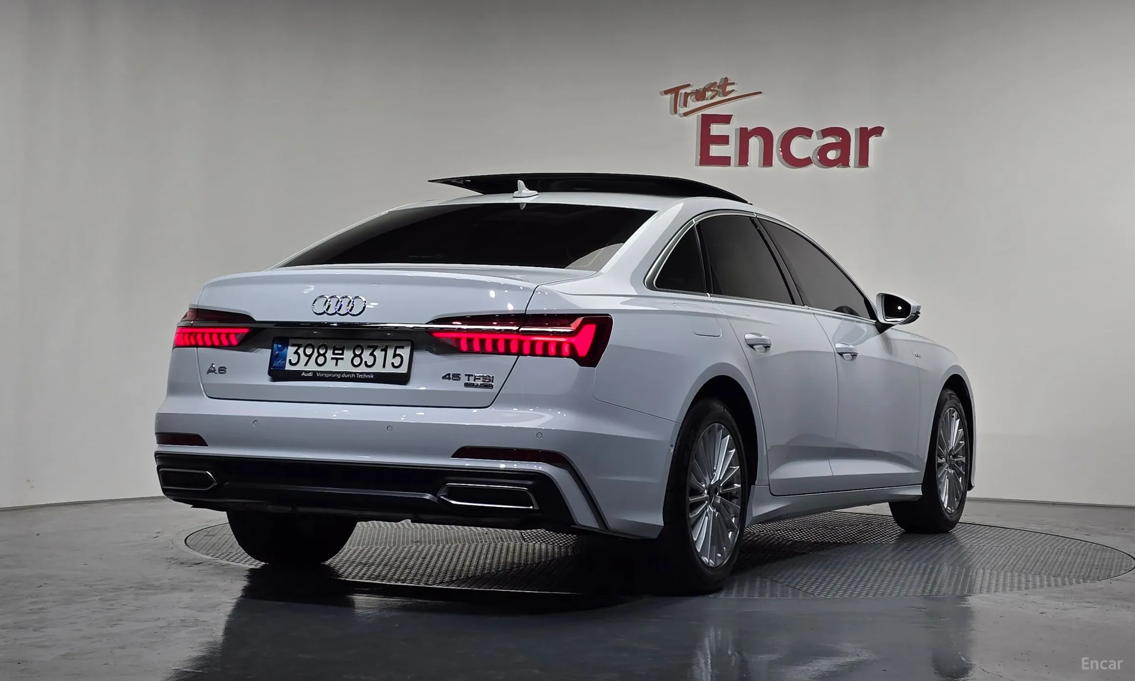 Audi A6 (C8)