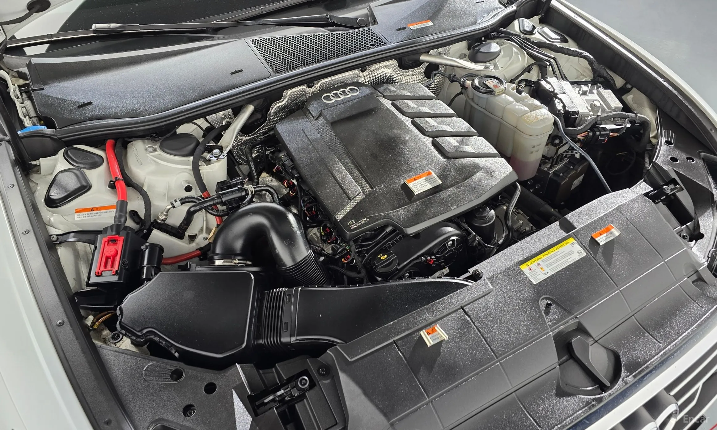 Audi A6 (C8) превью 6