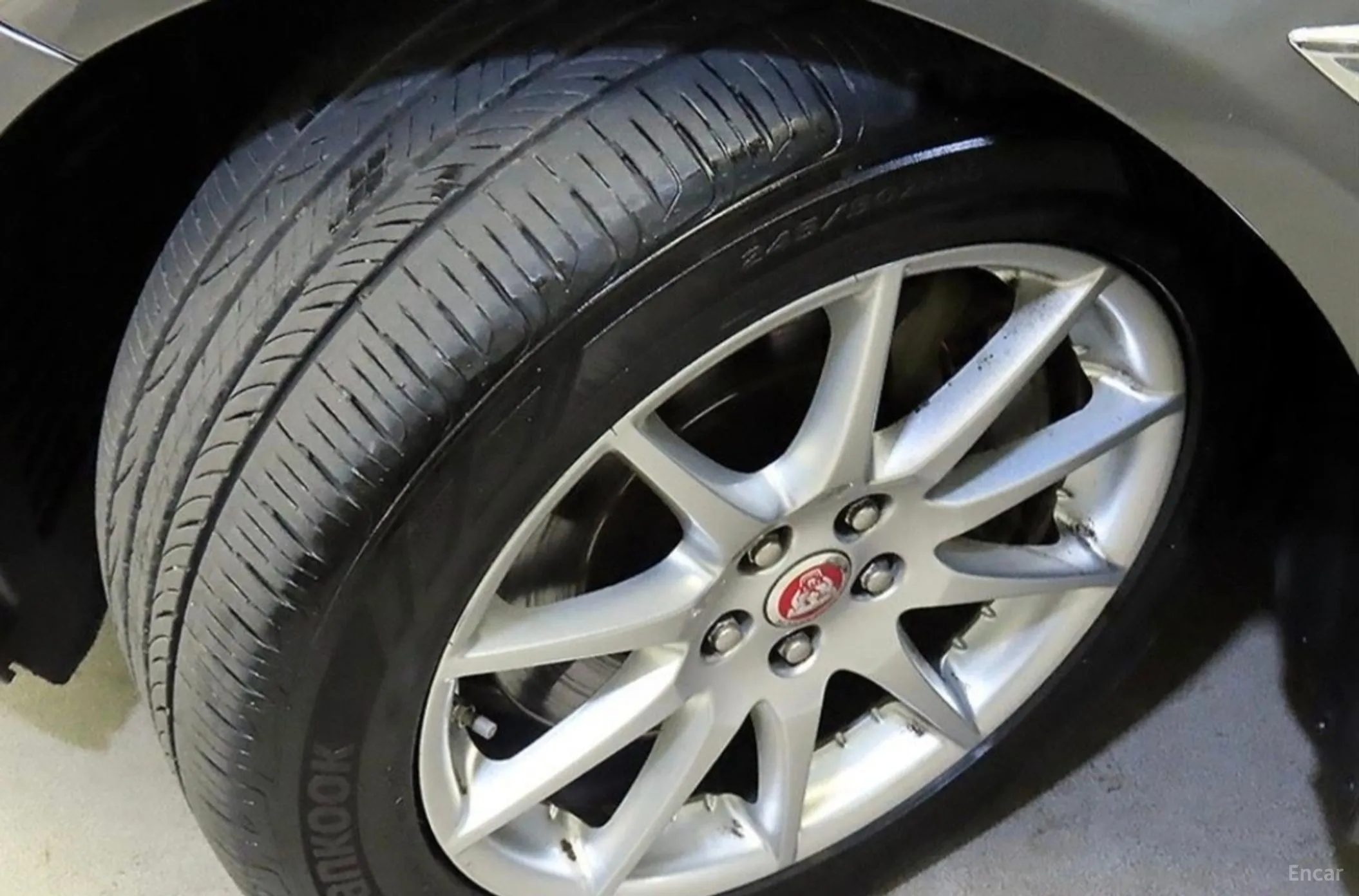 Jaguar All New XJ превью 20