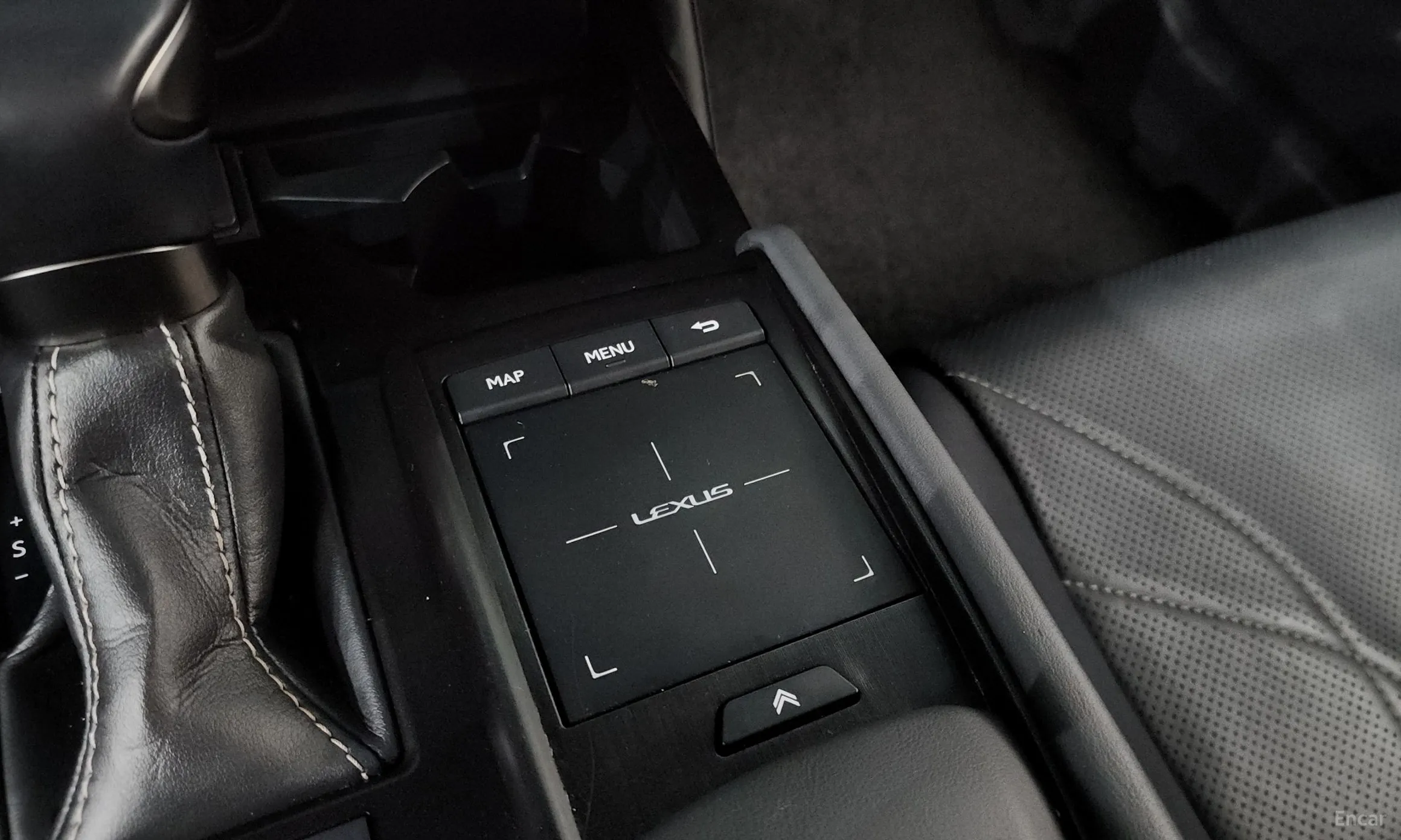 Lexus ES300h 7th Generation превью 13