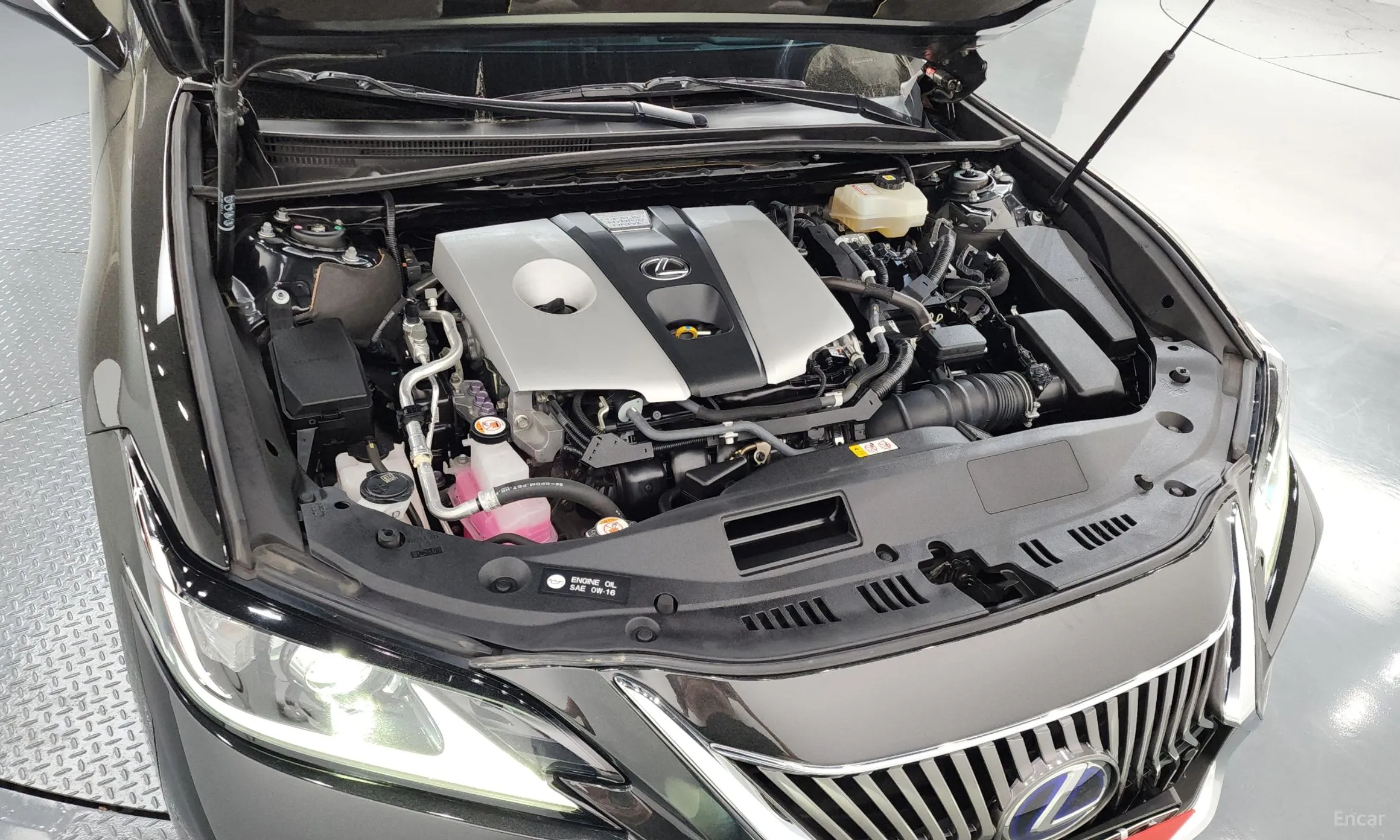 Lexus ES300h 7th Generation превью 6