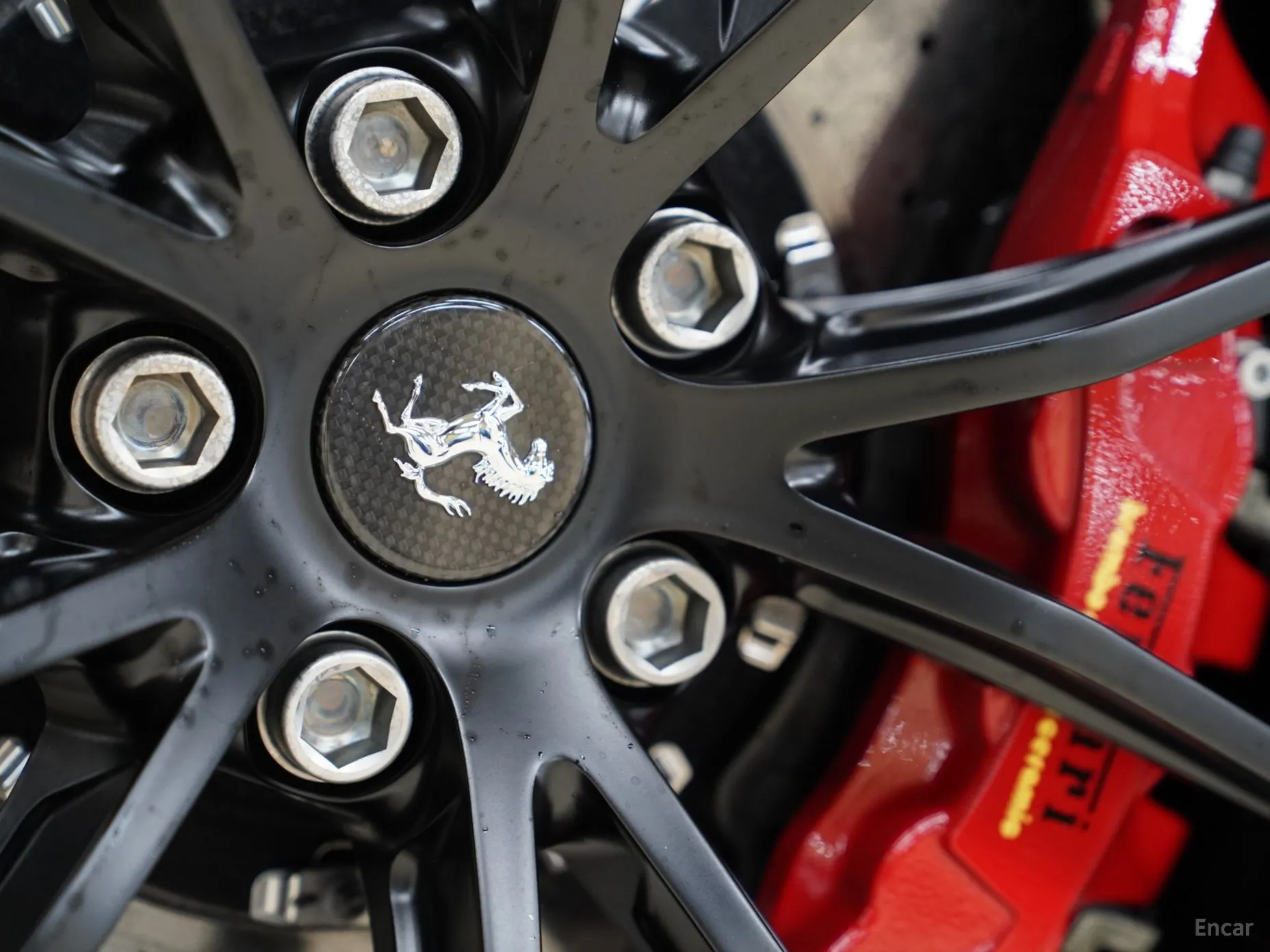 Ferrari 812 Superfast превью 15