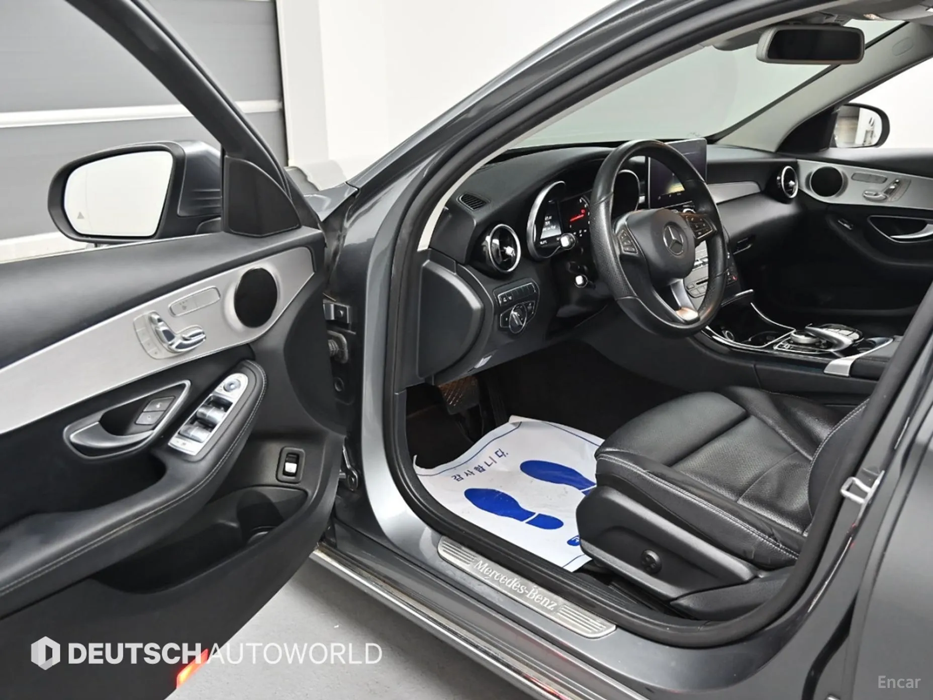 Mercedes Benz C-Class W205 превью 11