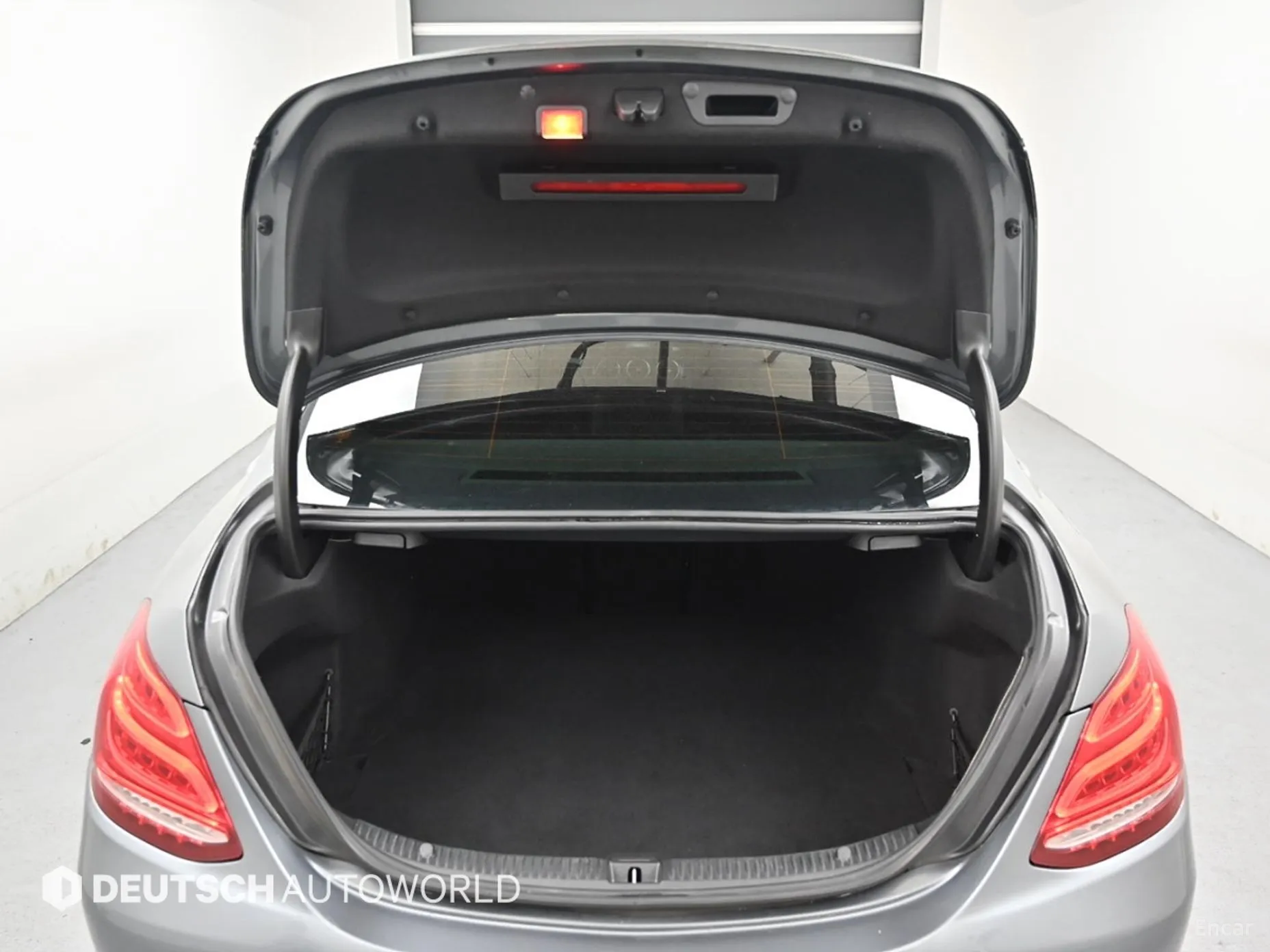 Mercedes Benz C-Class W205 превью 19