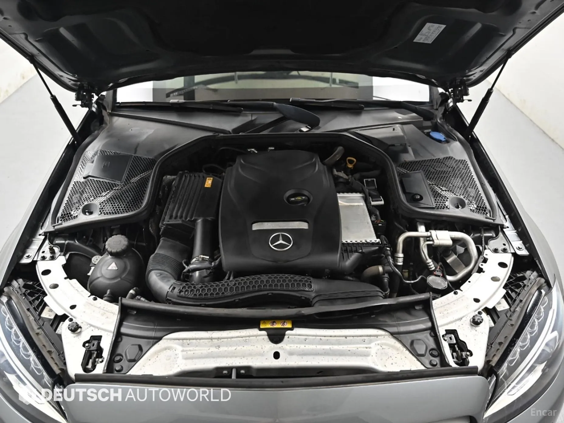 Mercedes Benz C-Class W205 превью 6