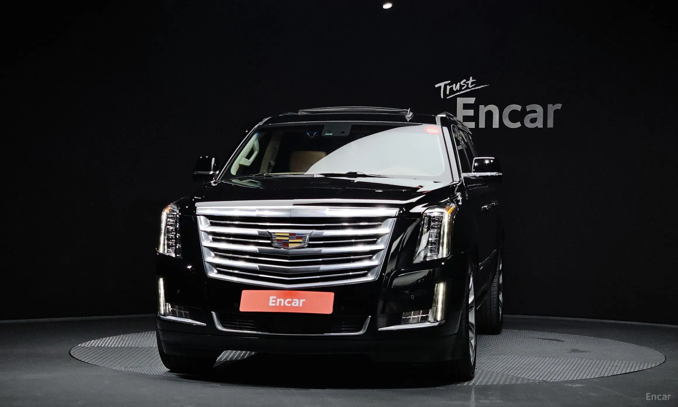 Cadillac Escalade превью 3