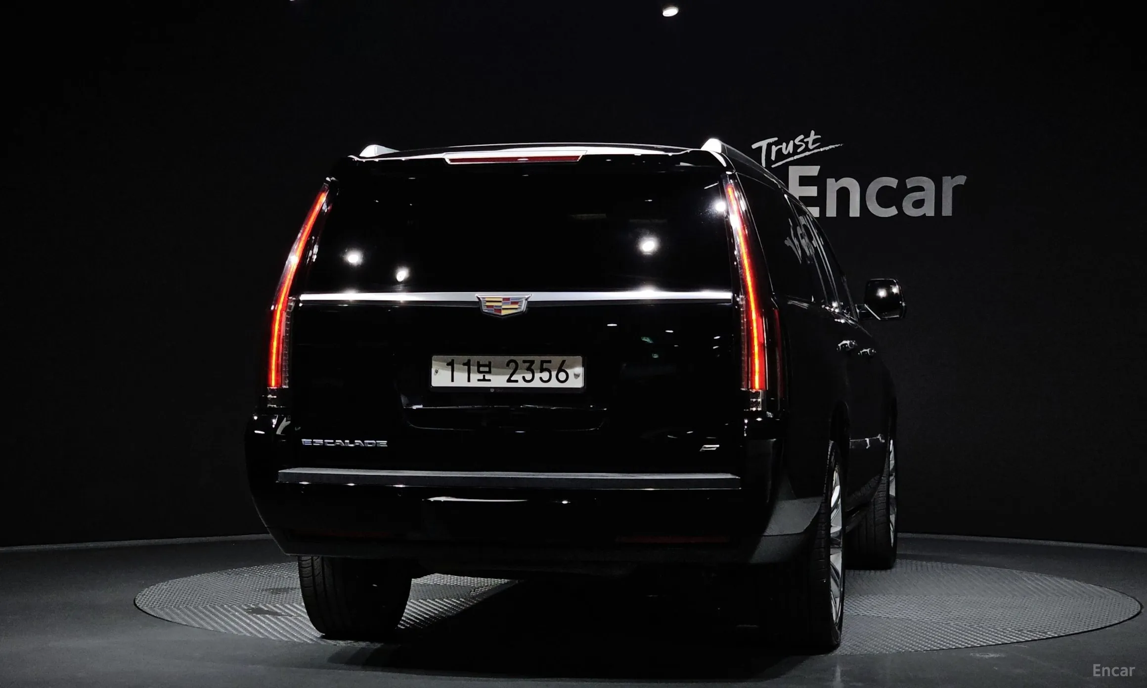 Cadillac Escalade превью 4