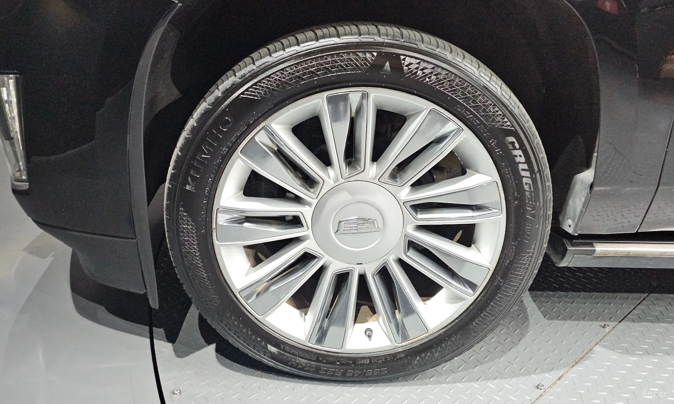 Cadillac Escalade превью 5