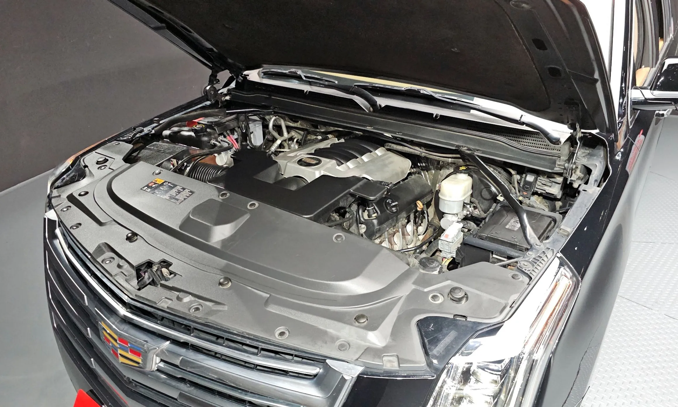 Cadillac Escalade превью 6