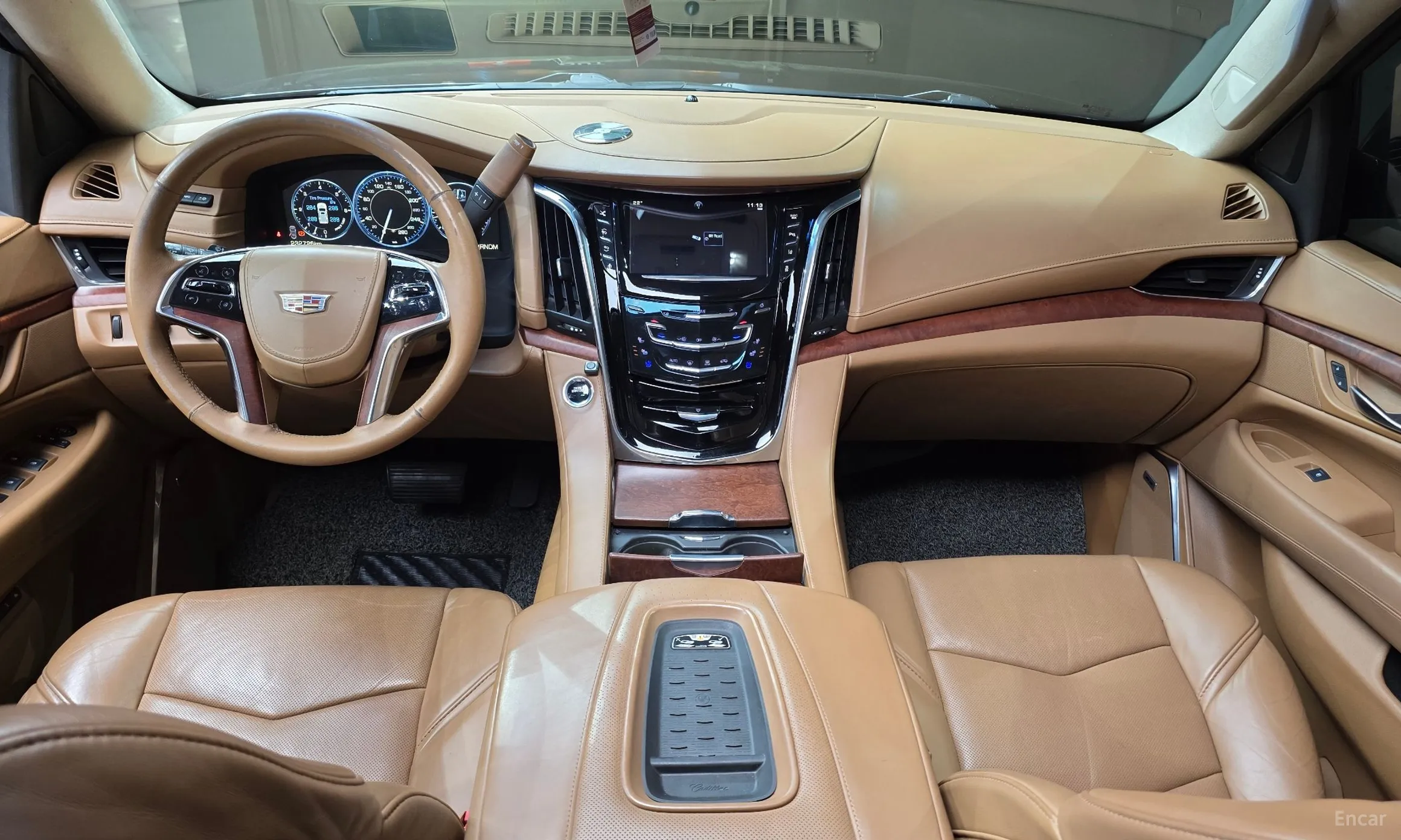 Cadillac Escalade превью 7