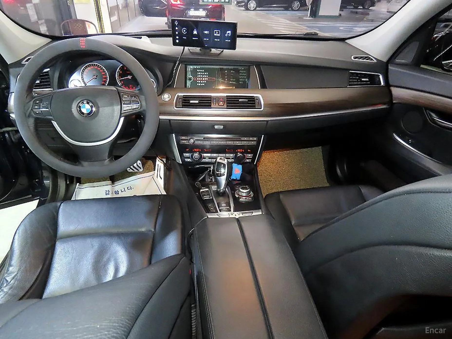 BMW 5 Series GT (F07) превью 10