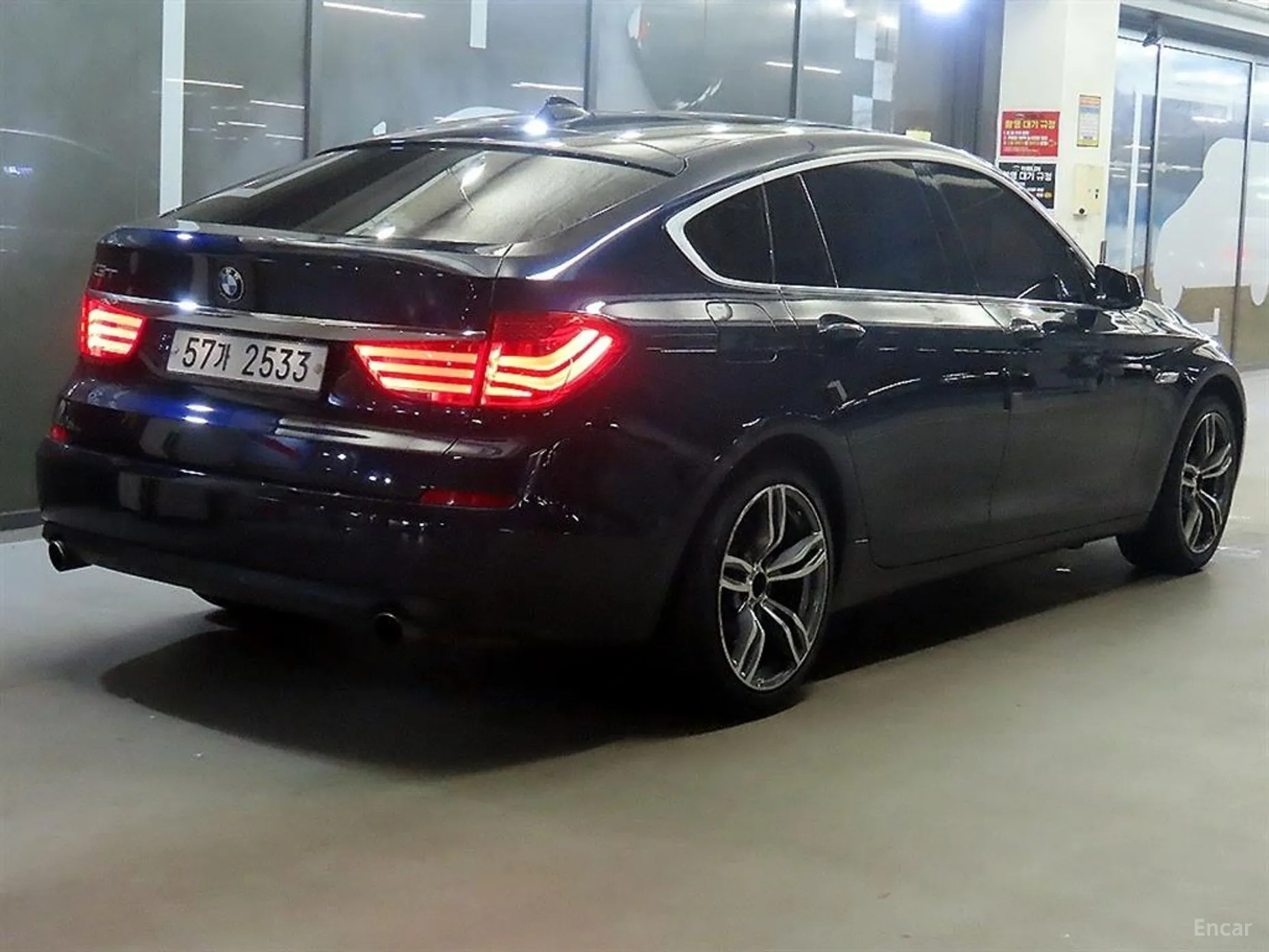 BMW 5 Series GT (F07) превью 2