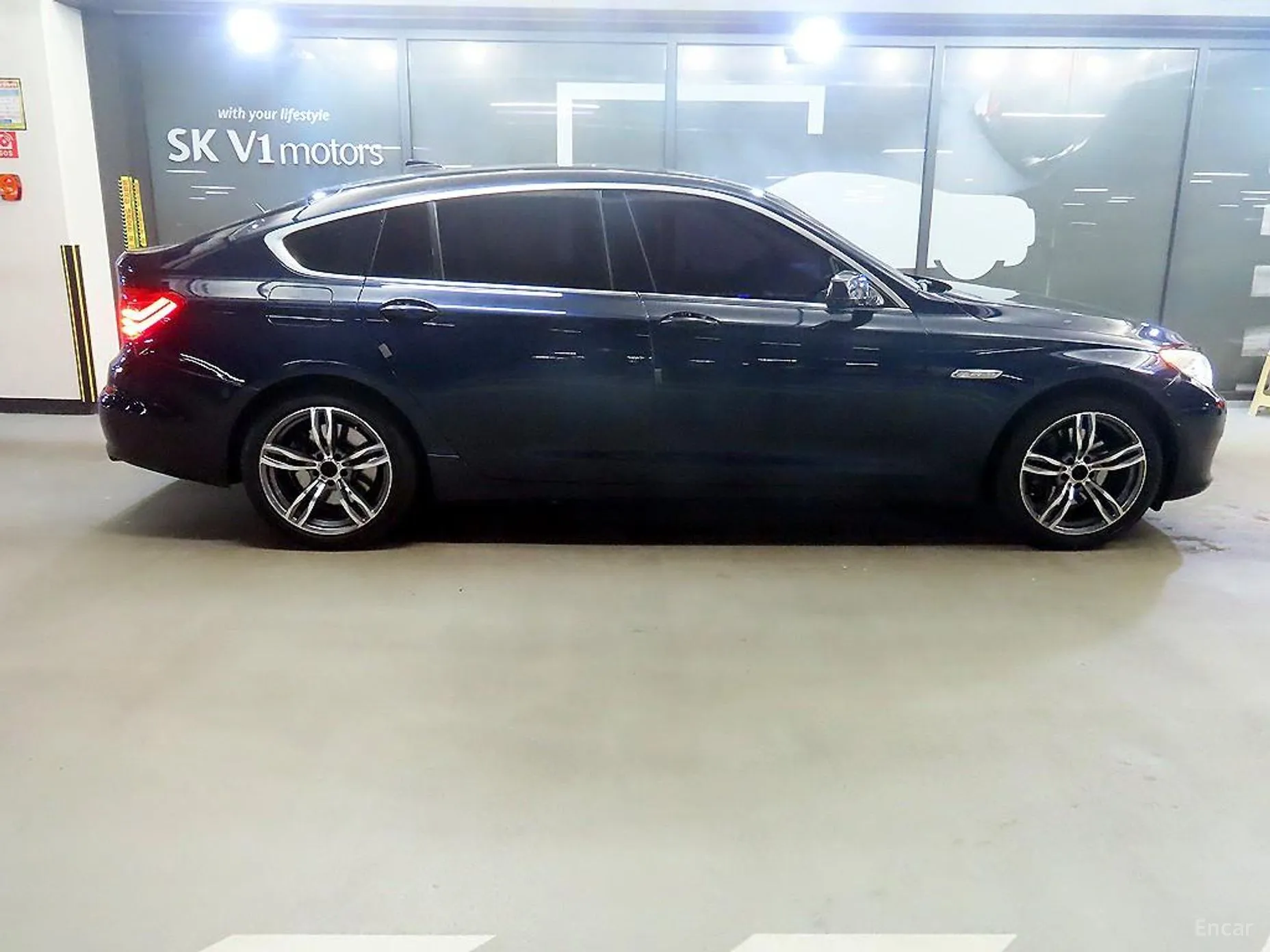 BMW 5 Series GT (F07) превью 20