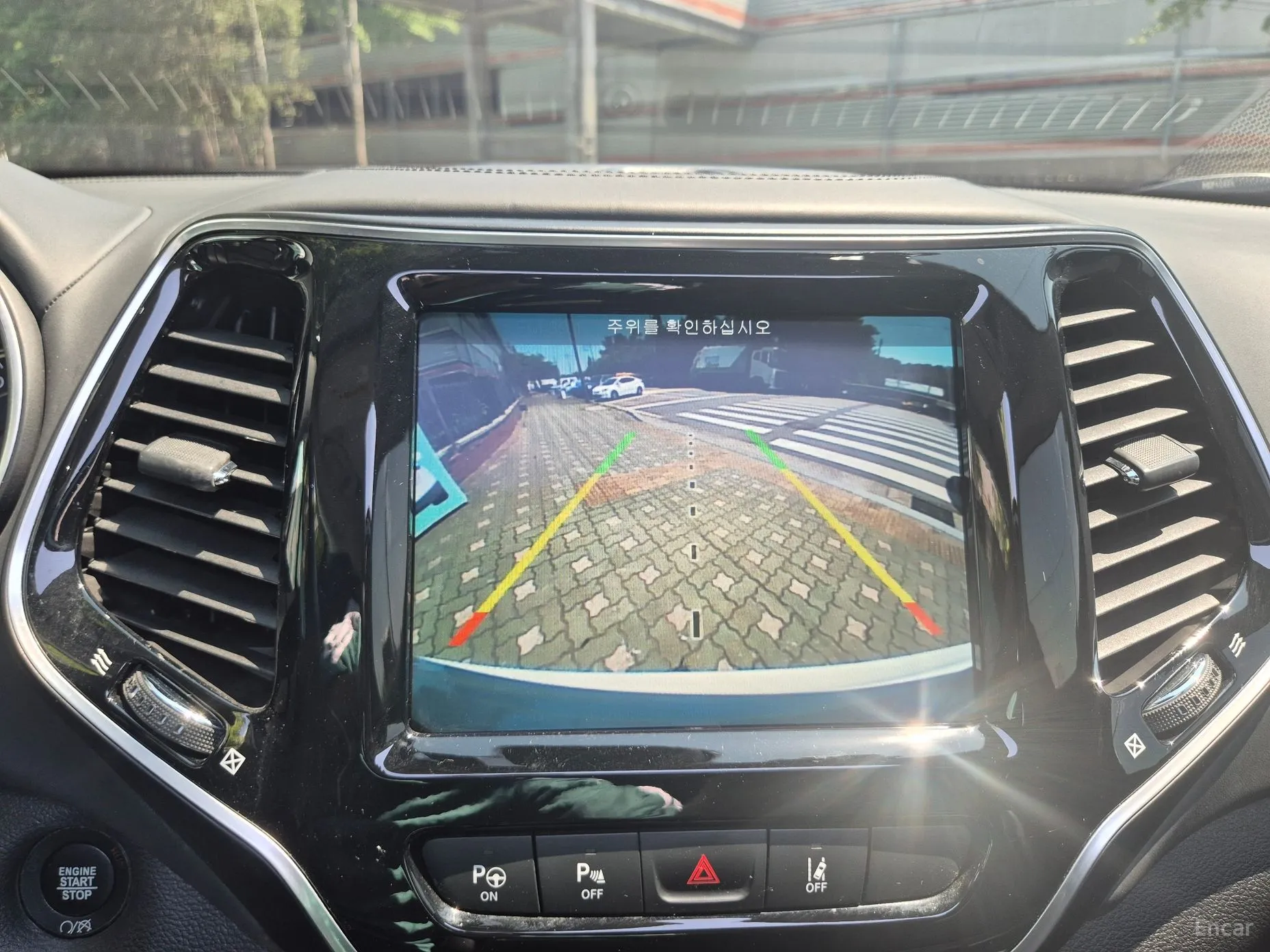 Jeep Cherokee (KL) превью 10