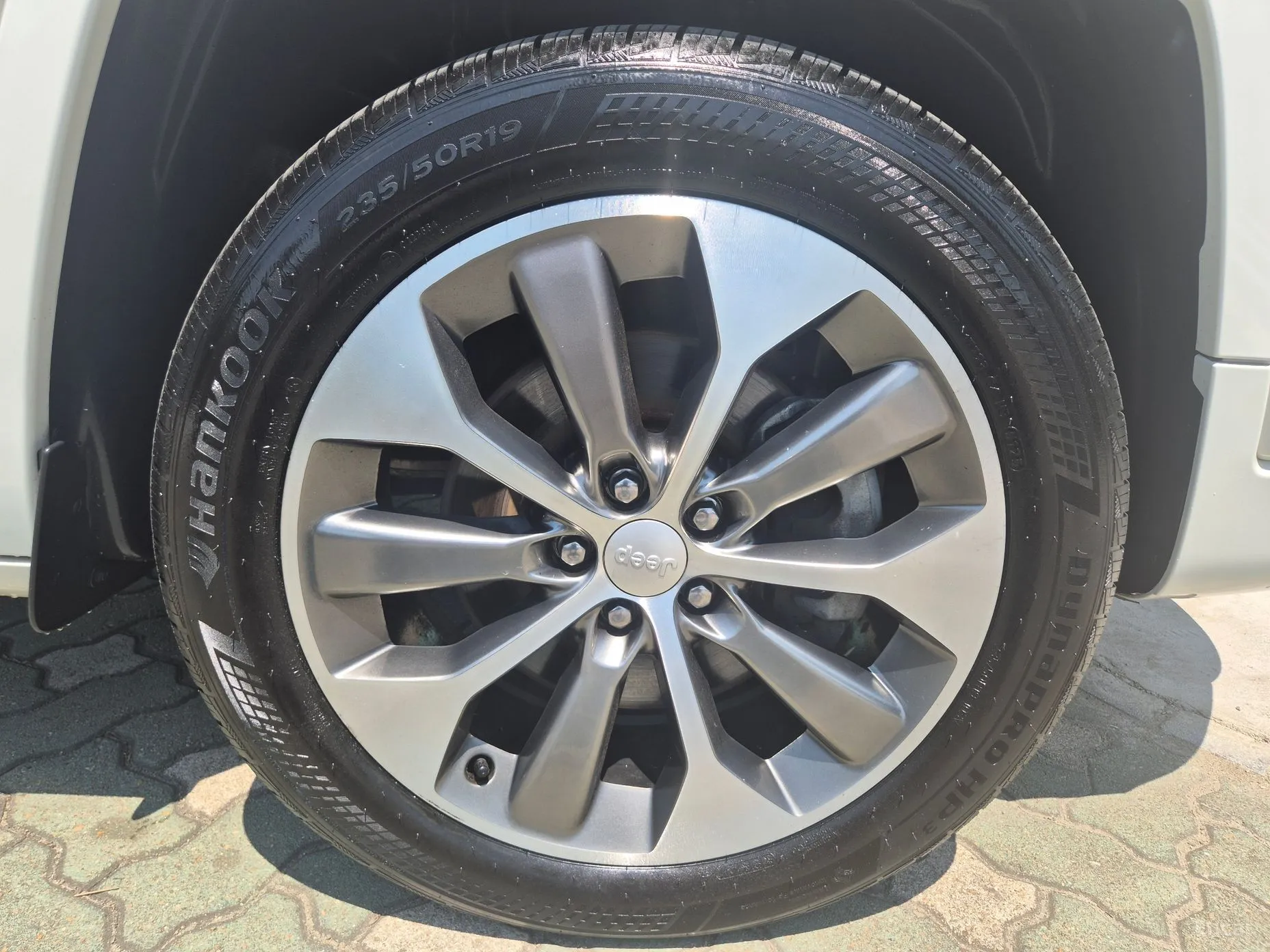 Jeep Cherokee (KL) превью 20