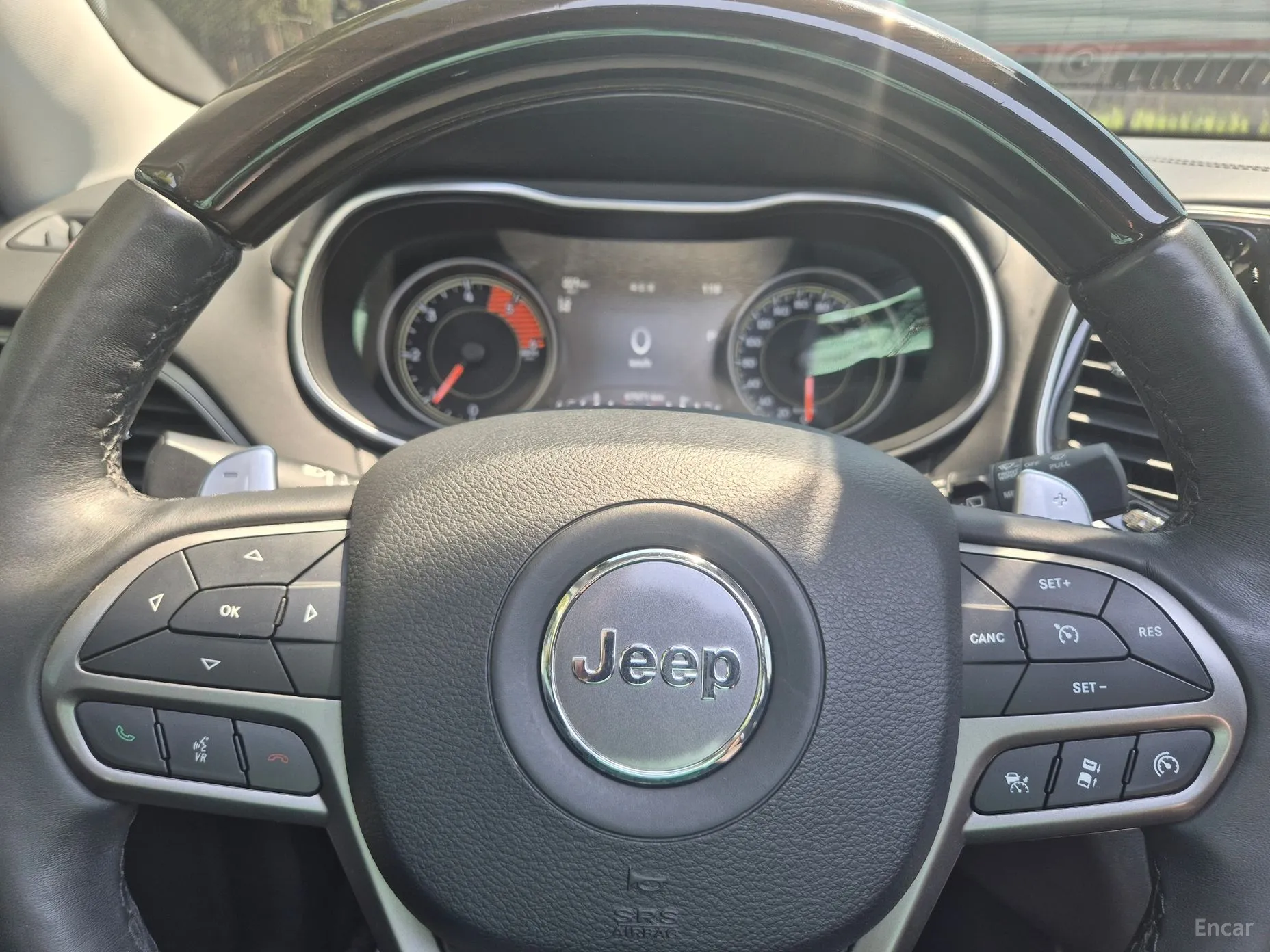 Jeep Cherokee (KL) превью 8