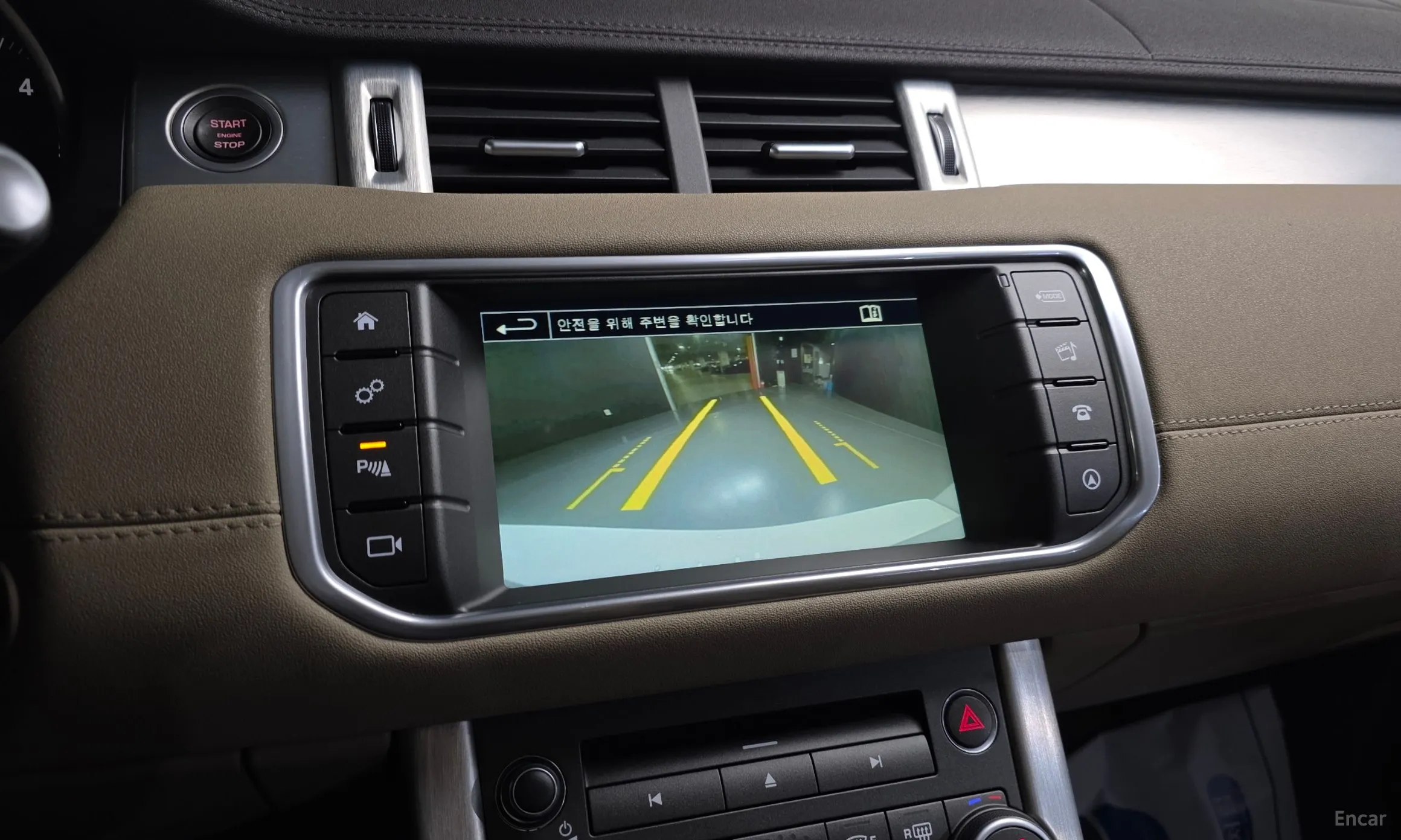 Land Rover Range Rover Evoque превью 14
