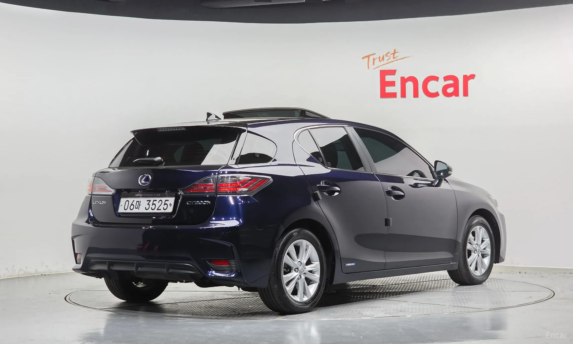 Lexus CT200h