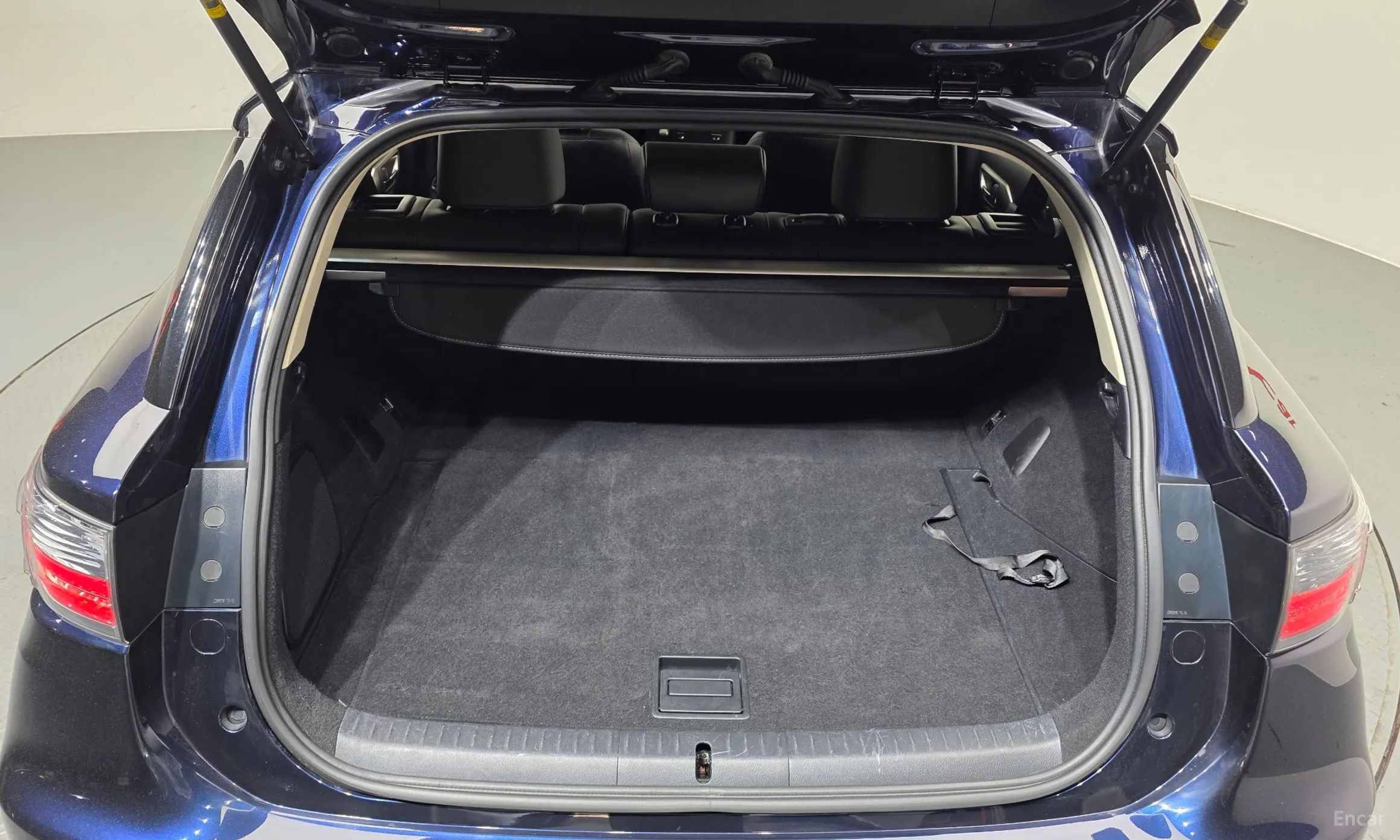 Lexus CT200h превью 20